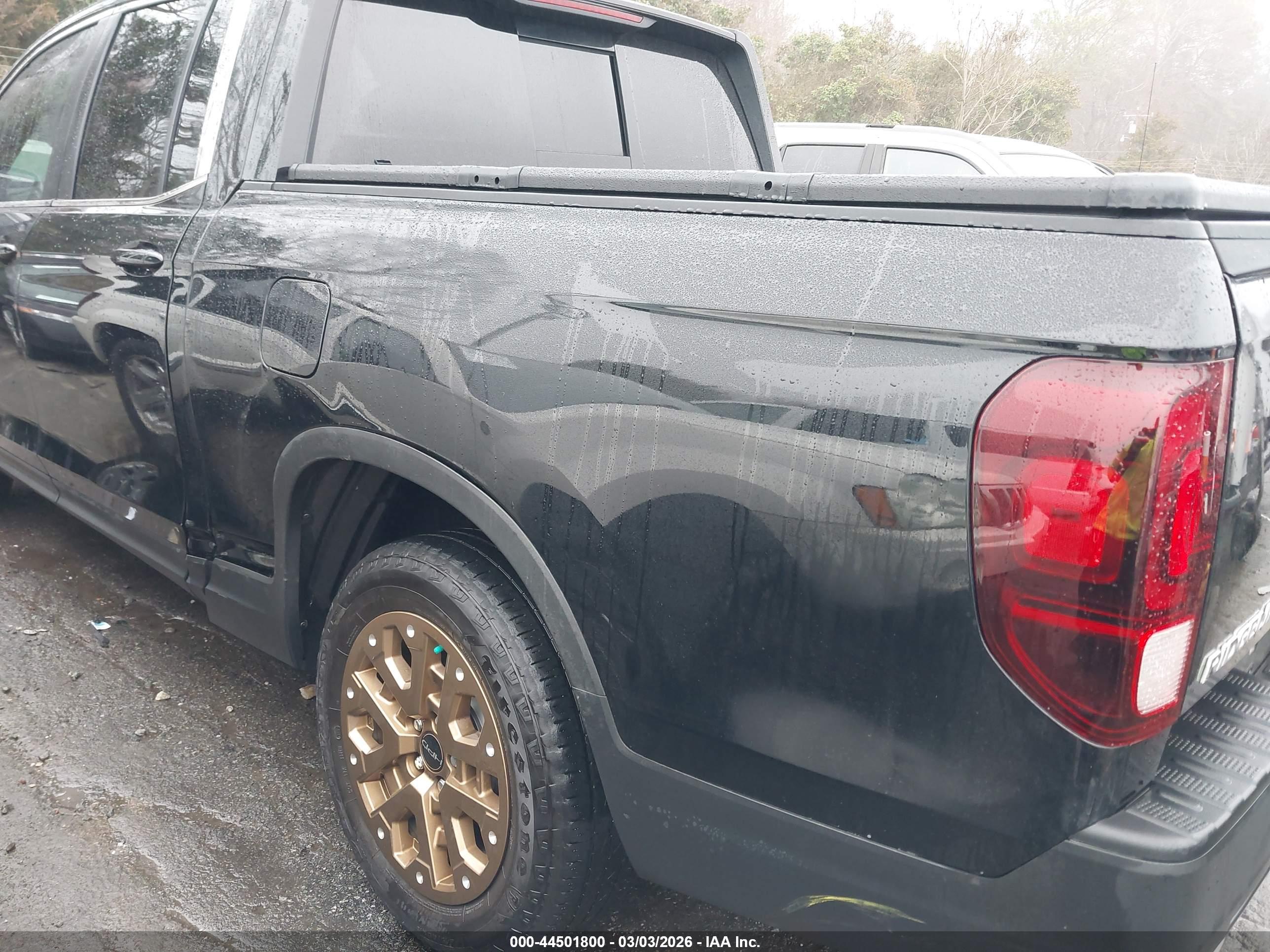 HONDA RIDGELINE image 6