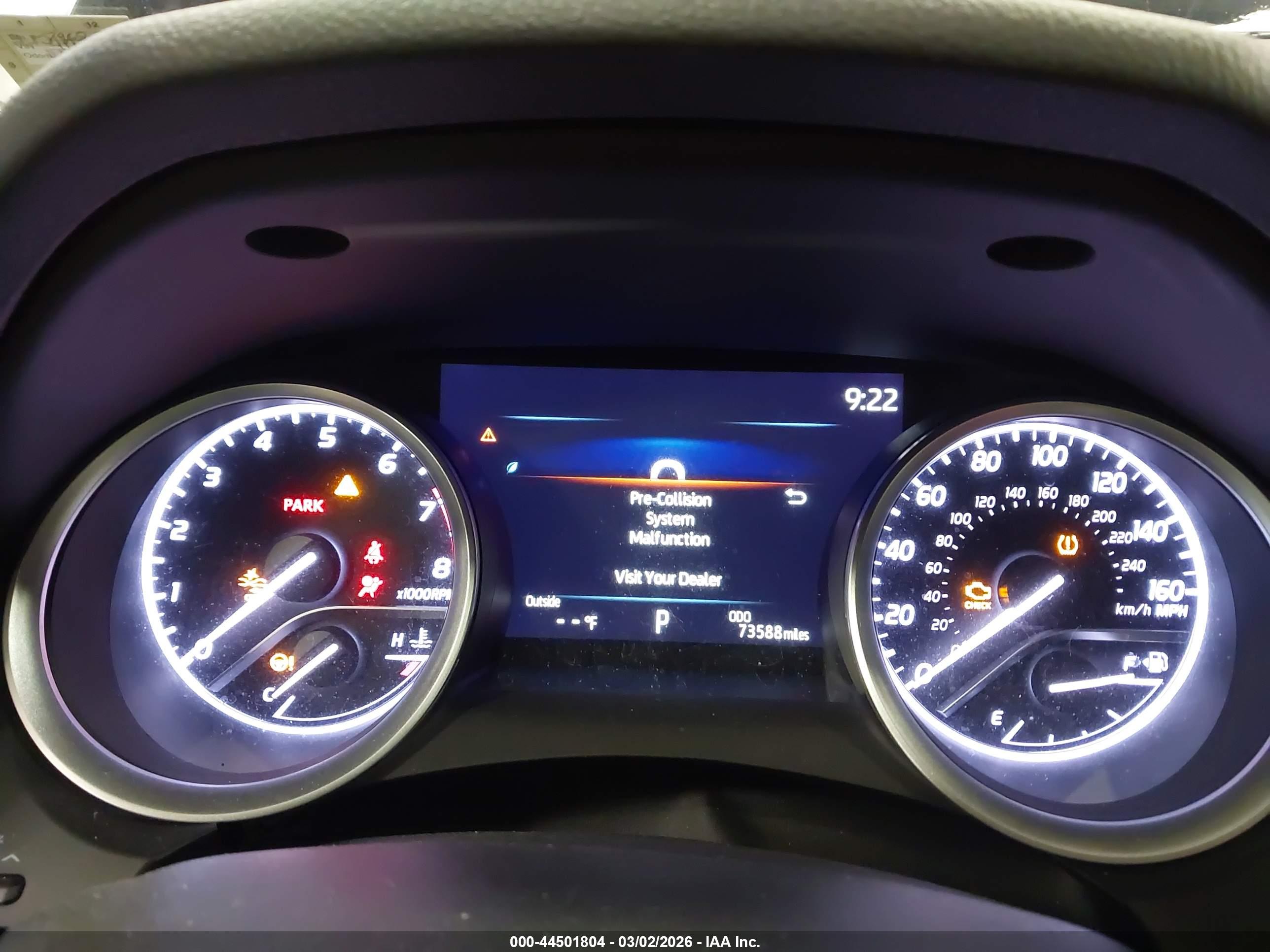 TOYOTA CAMRY image 7