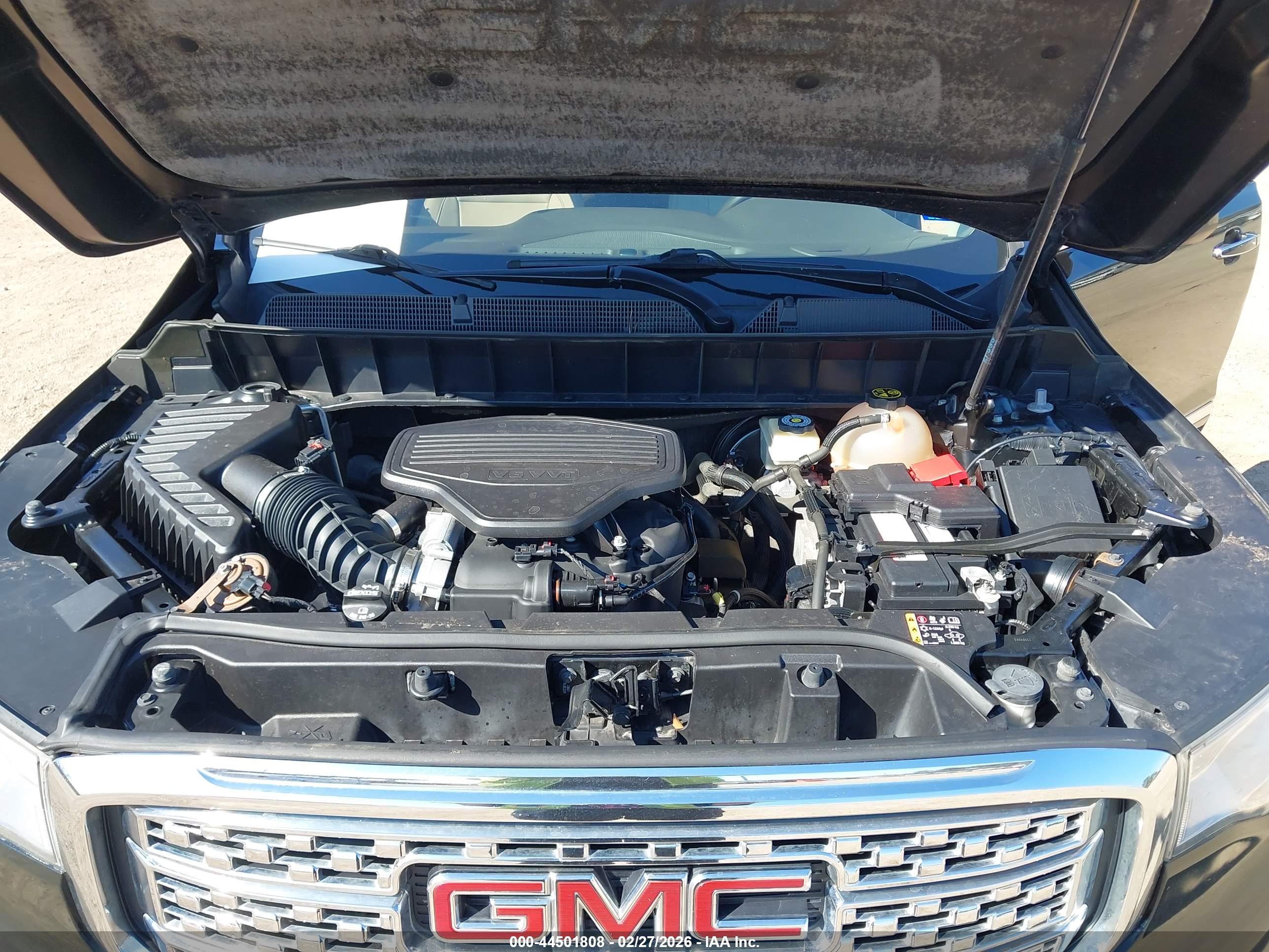 GMC ACADIA image 10