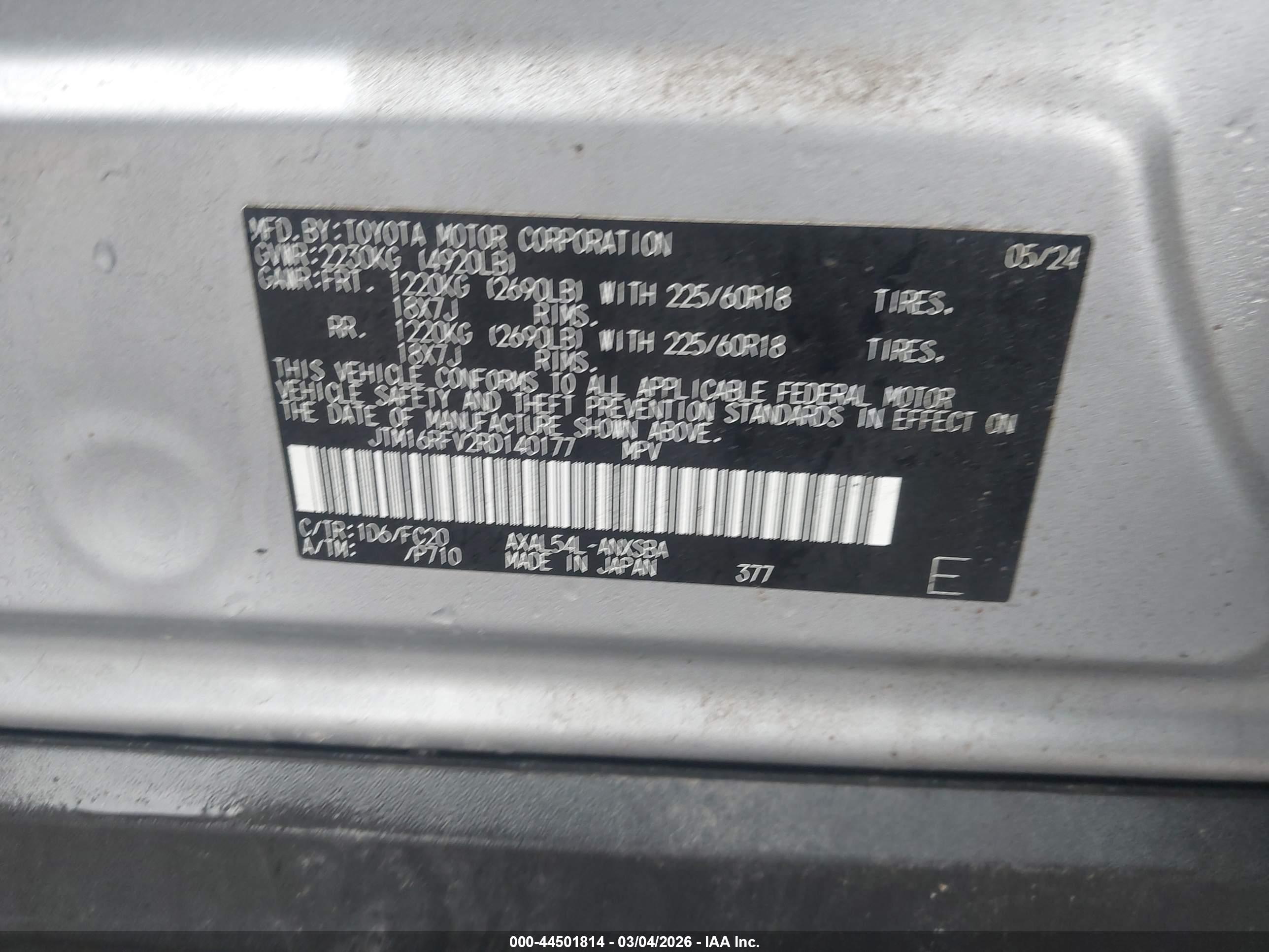 TOYOTA RAV4 image 9