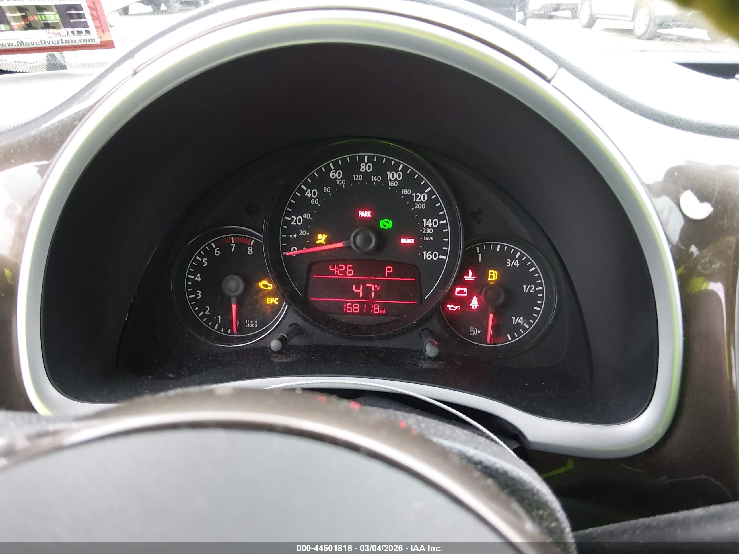 VOLKSWAGEN BEETLE image 7