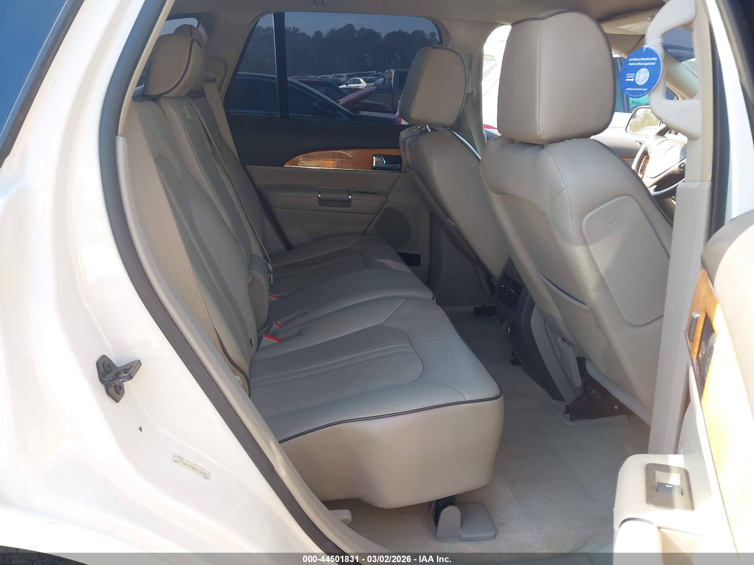 LINCOLN MKX image 8