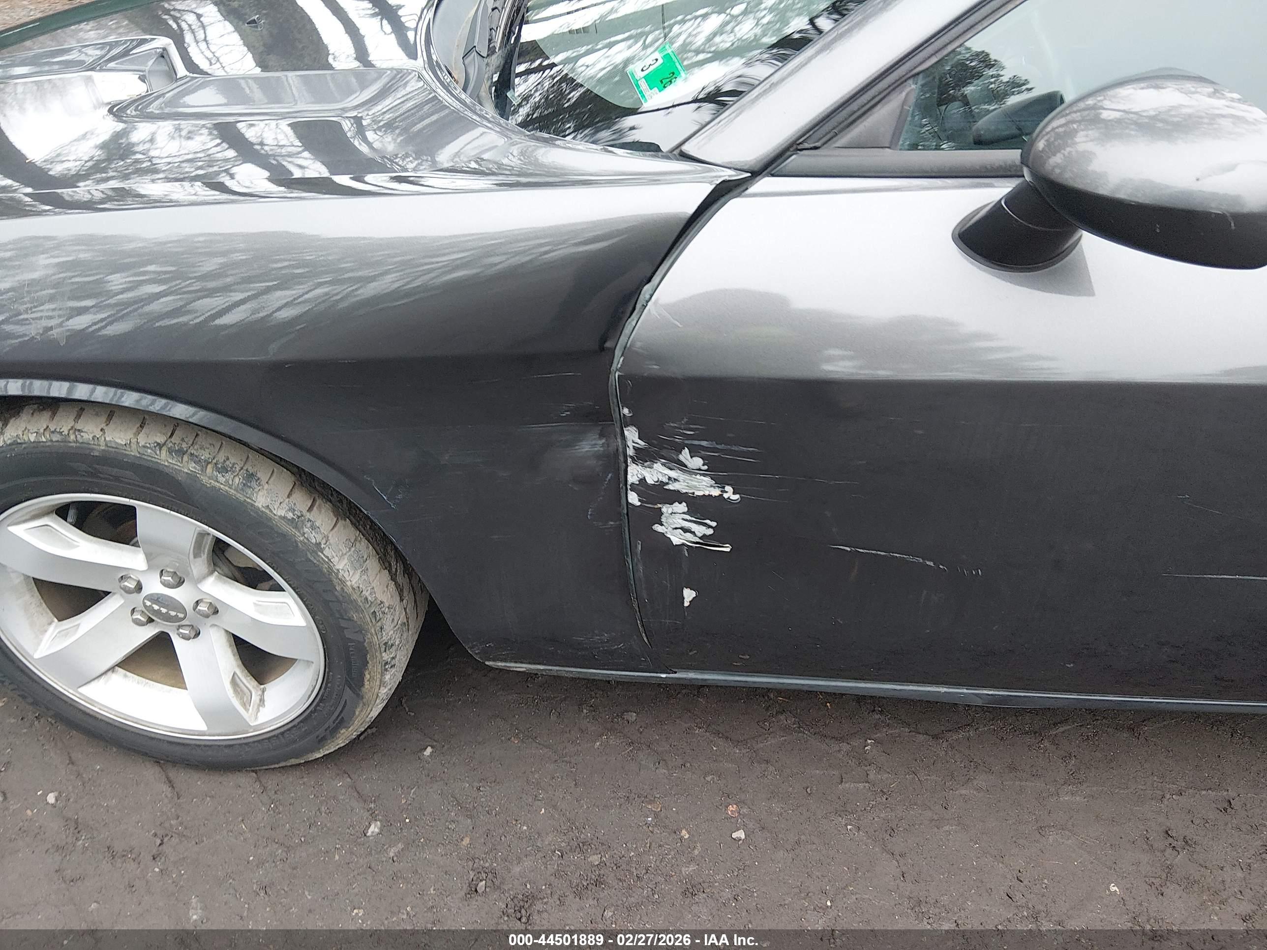 DODGE CHALLENGER image 6