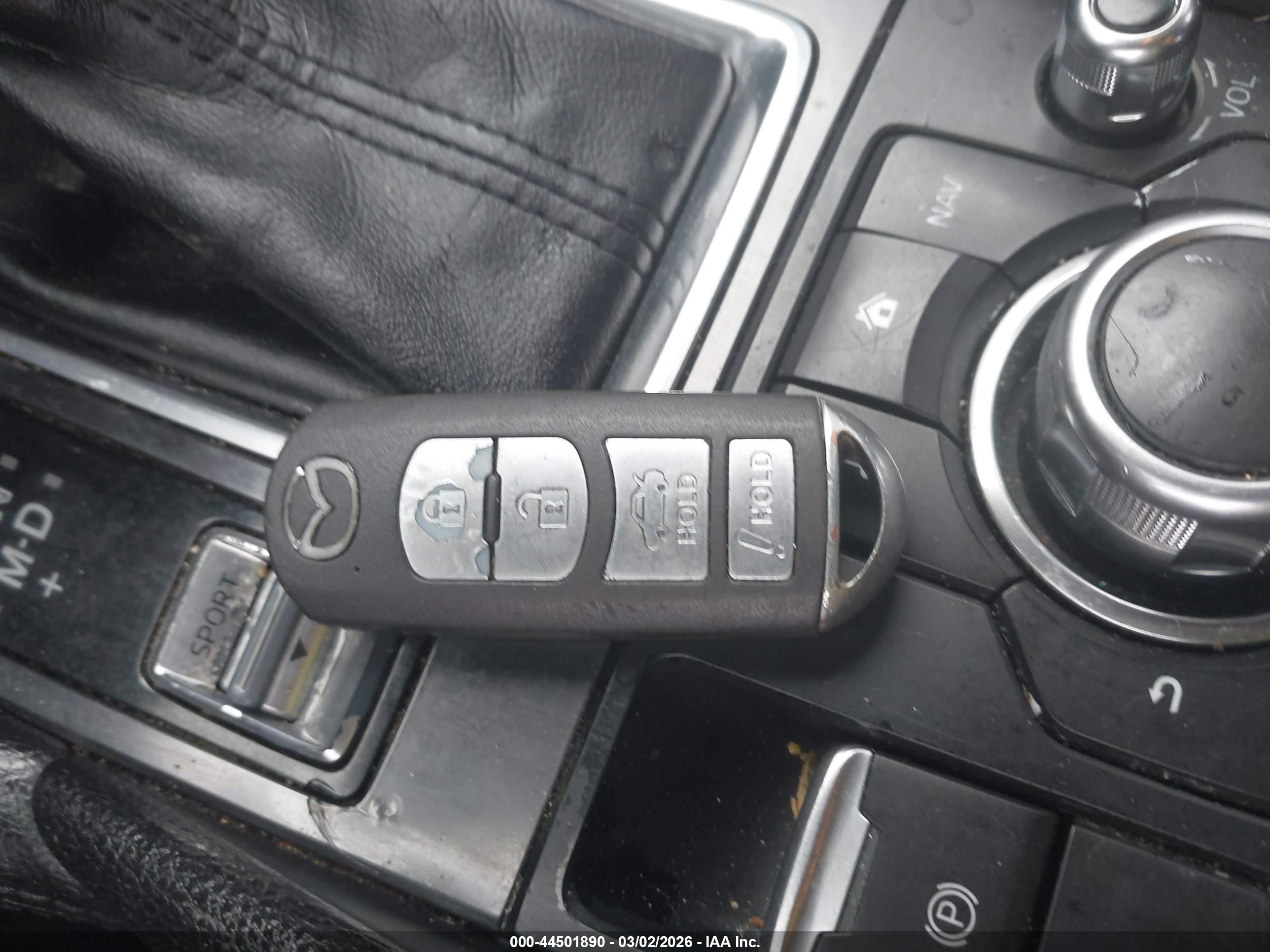 MAZDA MAZDA6 image 11