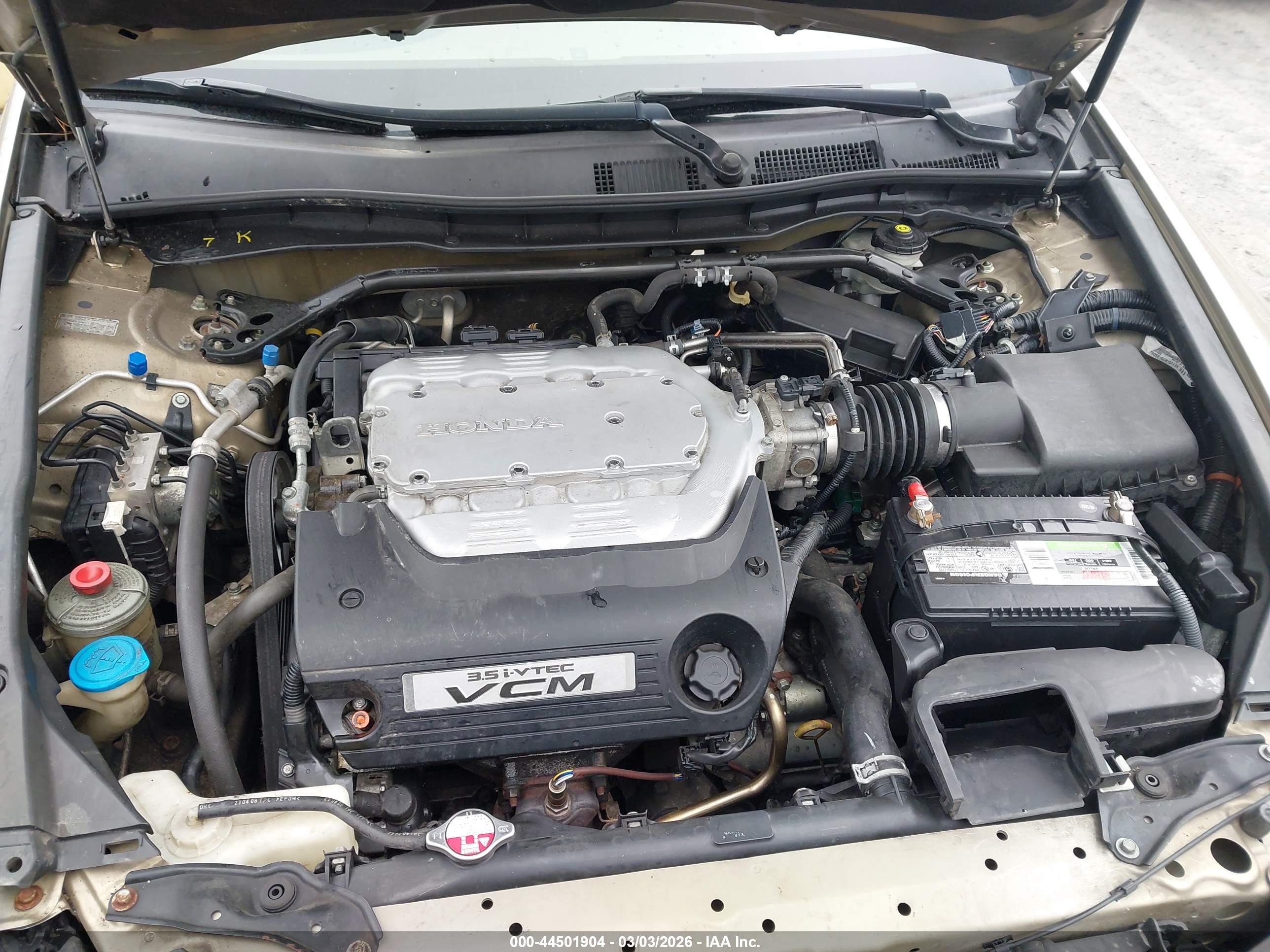 HONDA ACCORD image 6