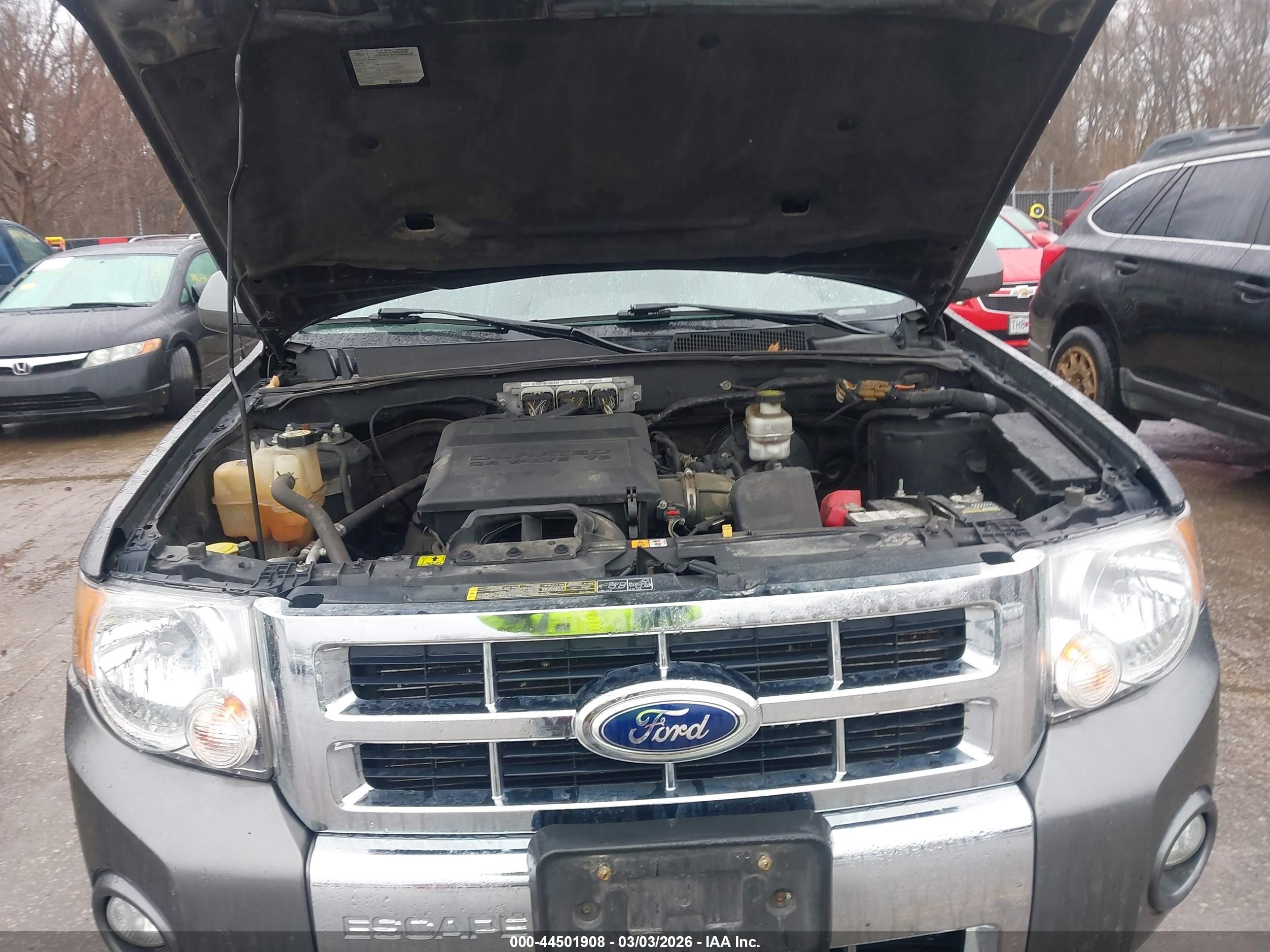 FORD ESCAPE image 10