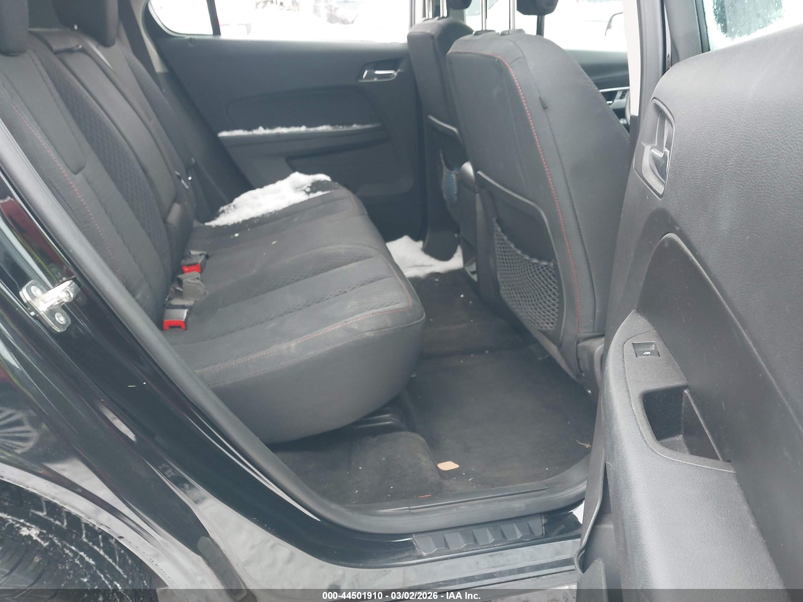 CHEVROLET EQUINOX image 8