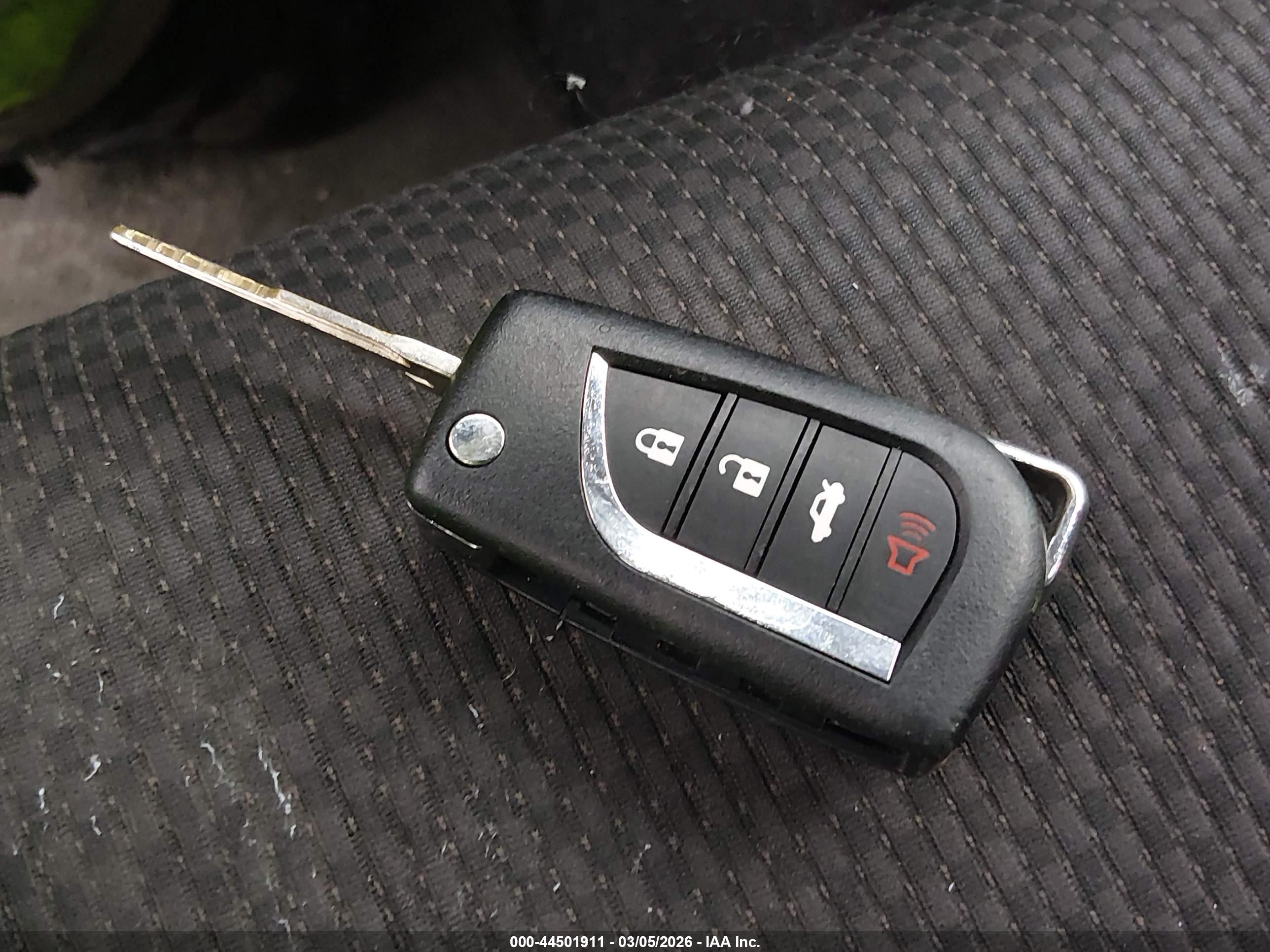 SCION XB image 11