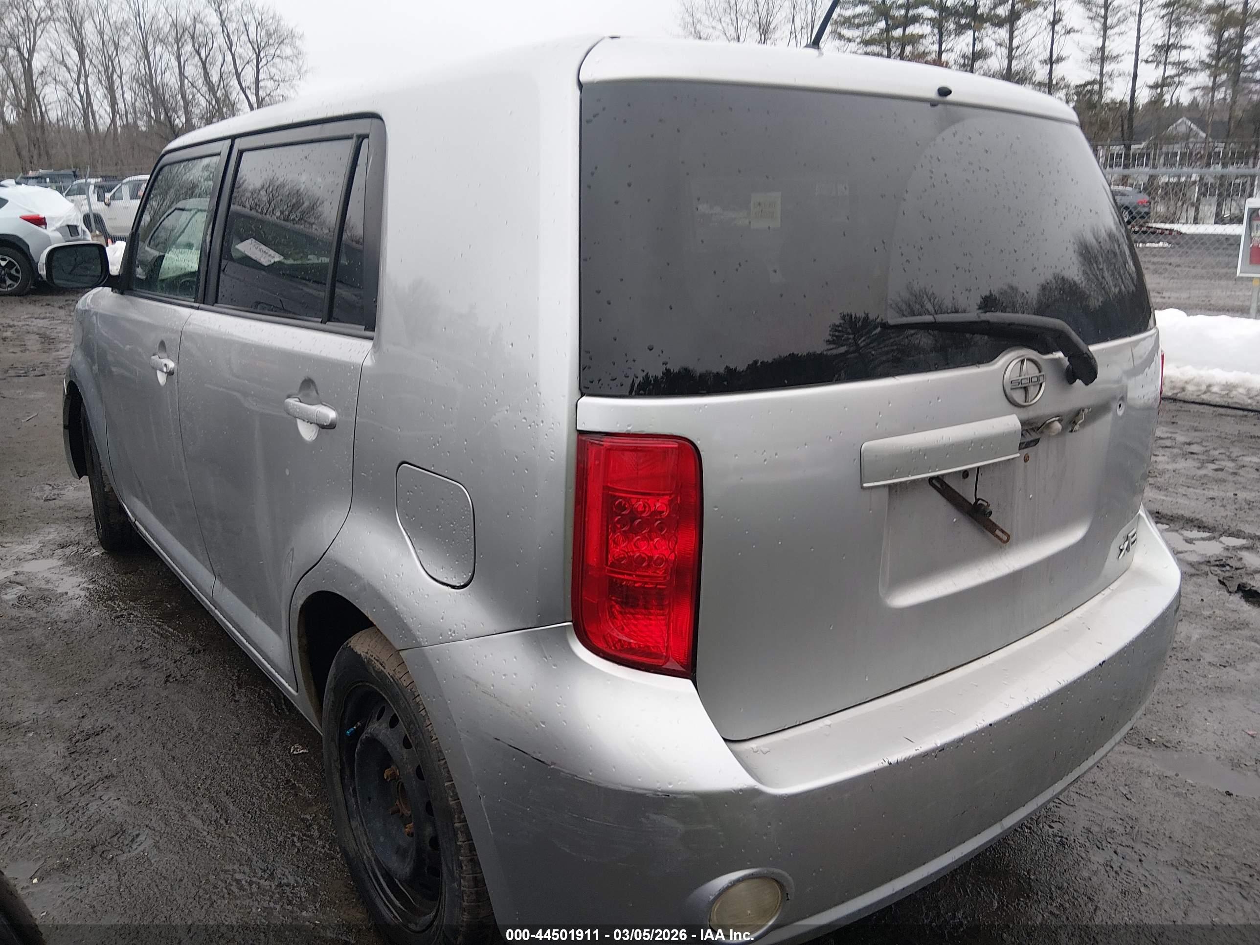 SCION XB image 3