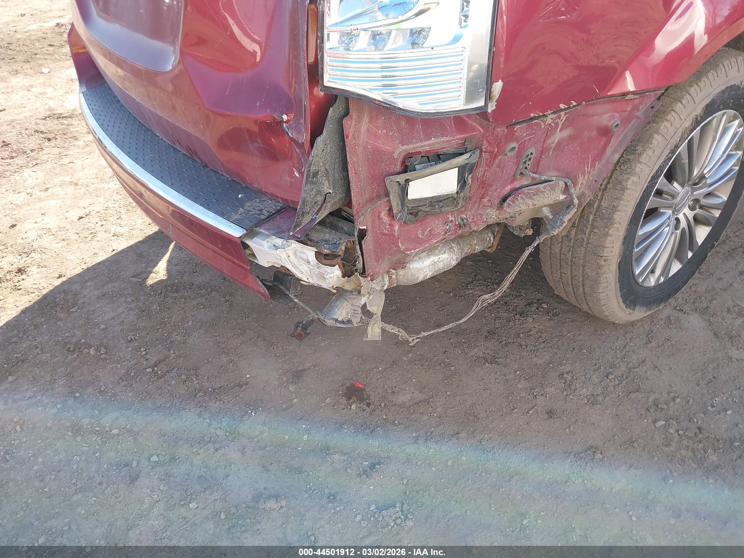 CHRYSLER TOWN image 6