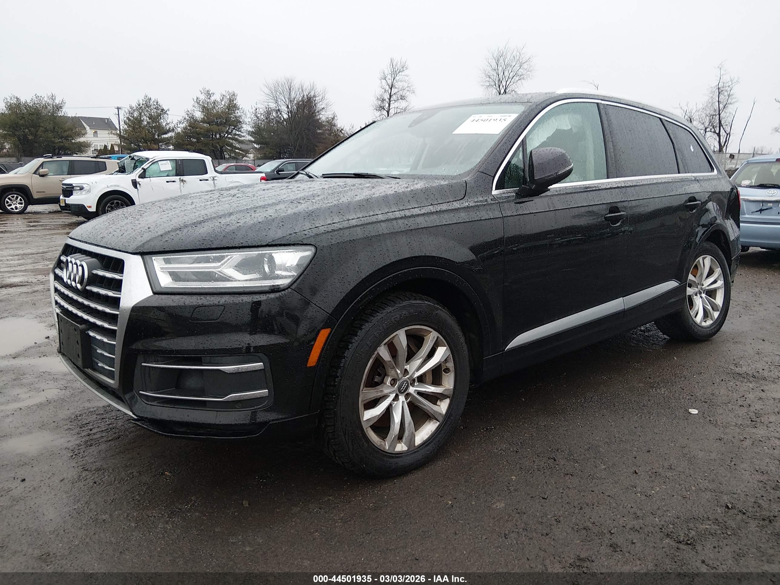 AUDI Q7 image 2