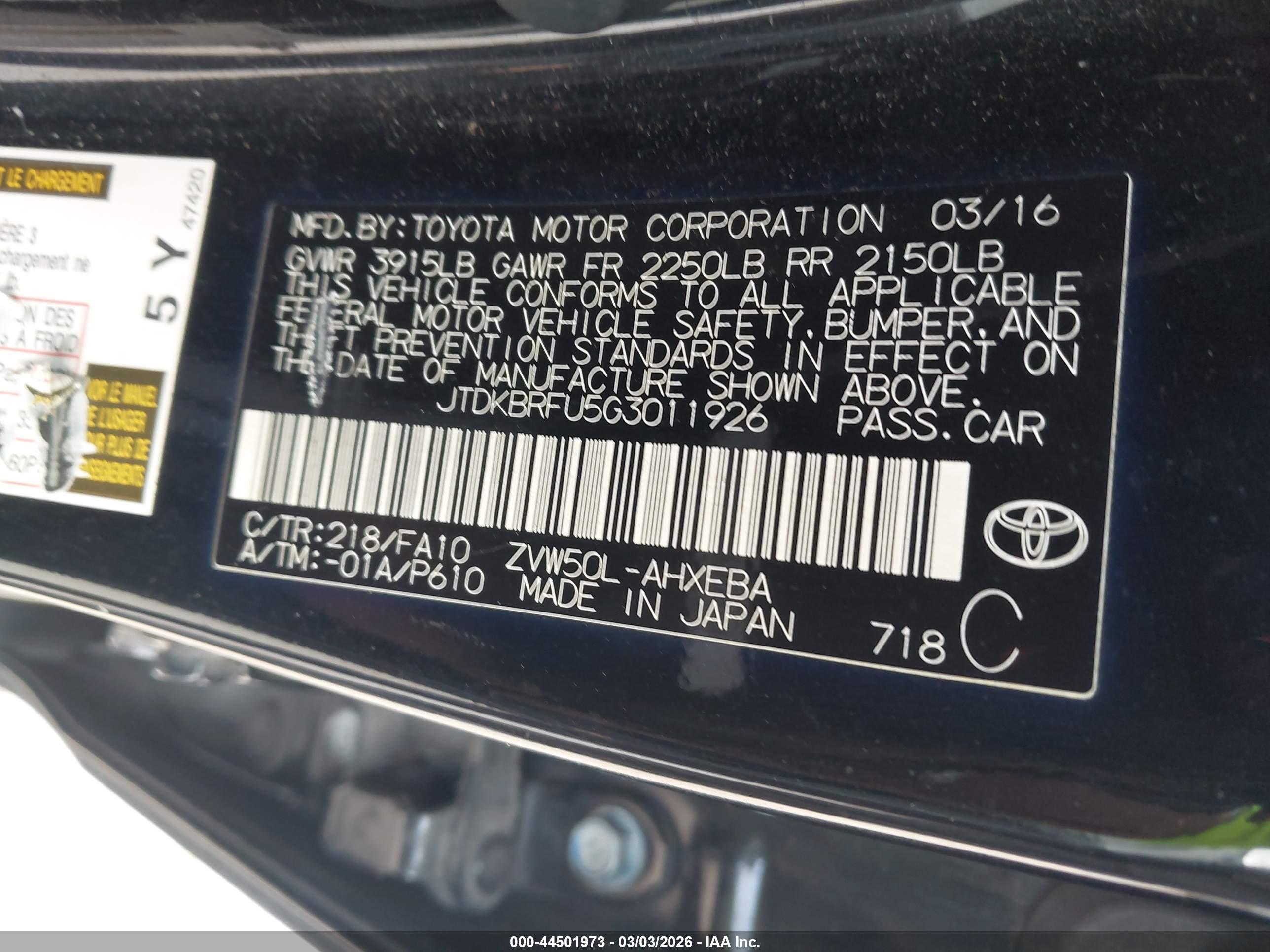 TOYOTA PRIUS image 9