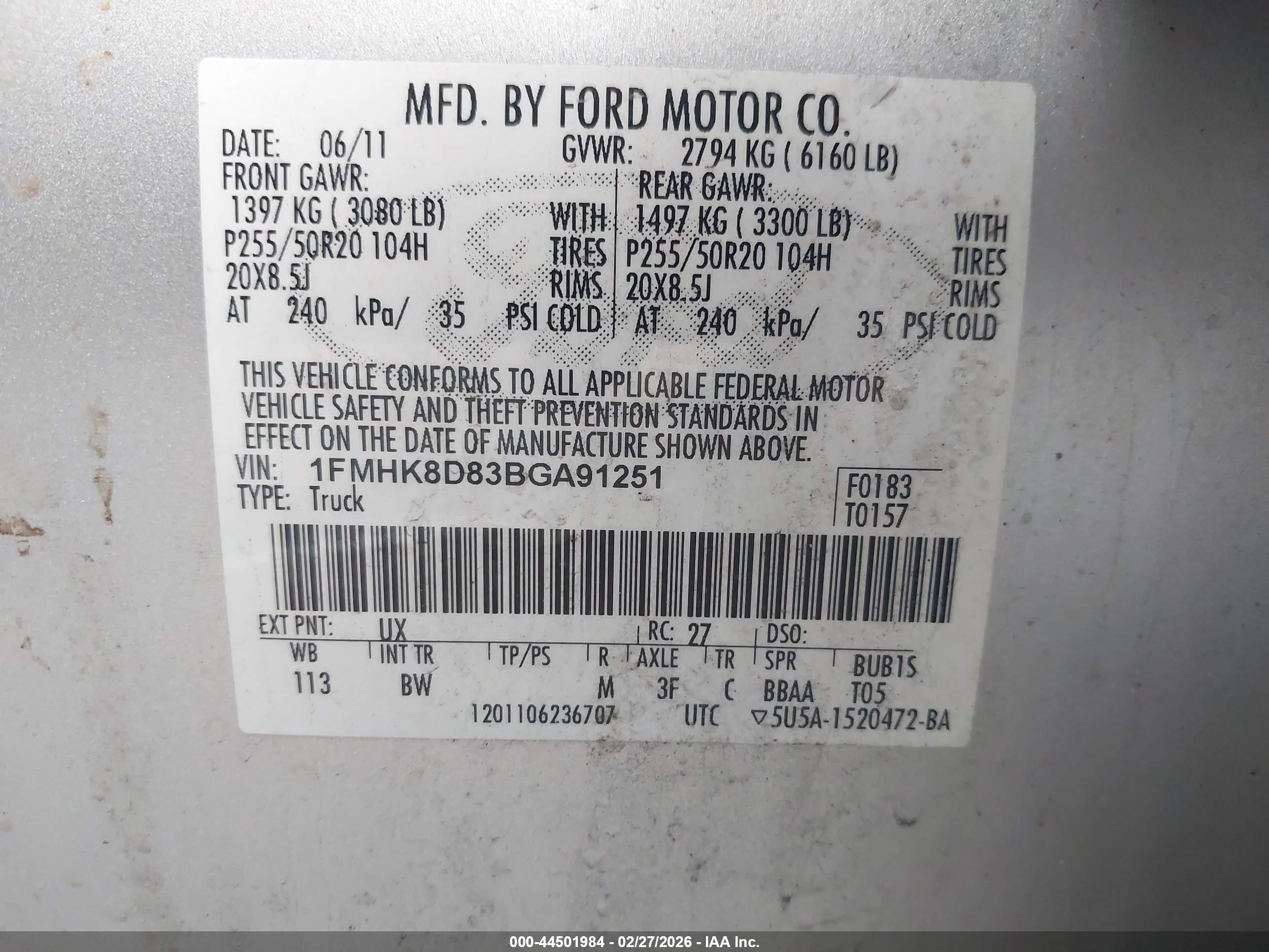 FORD EXPLORER image 9