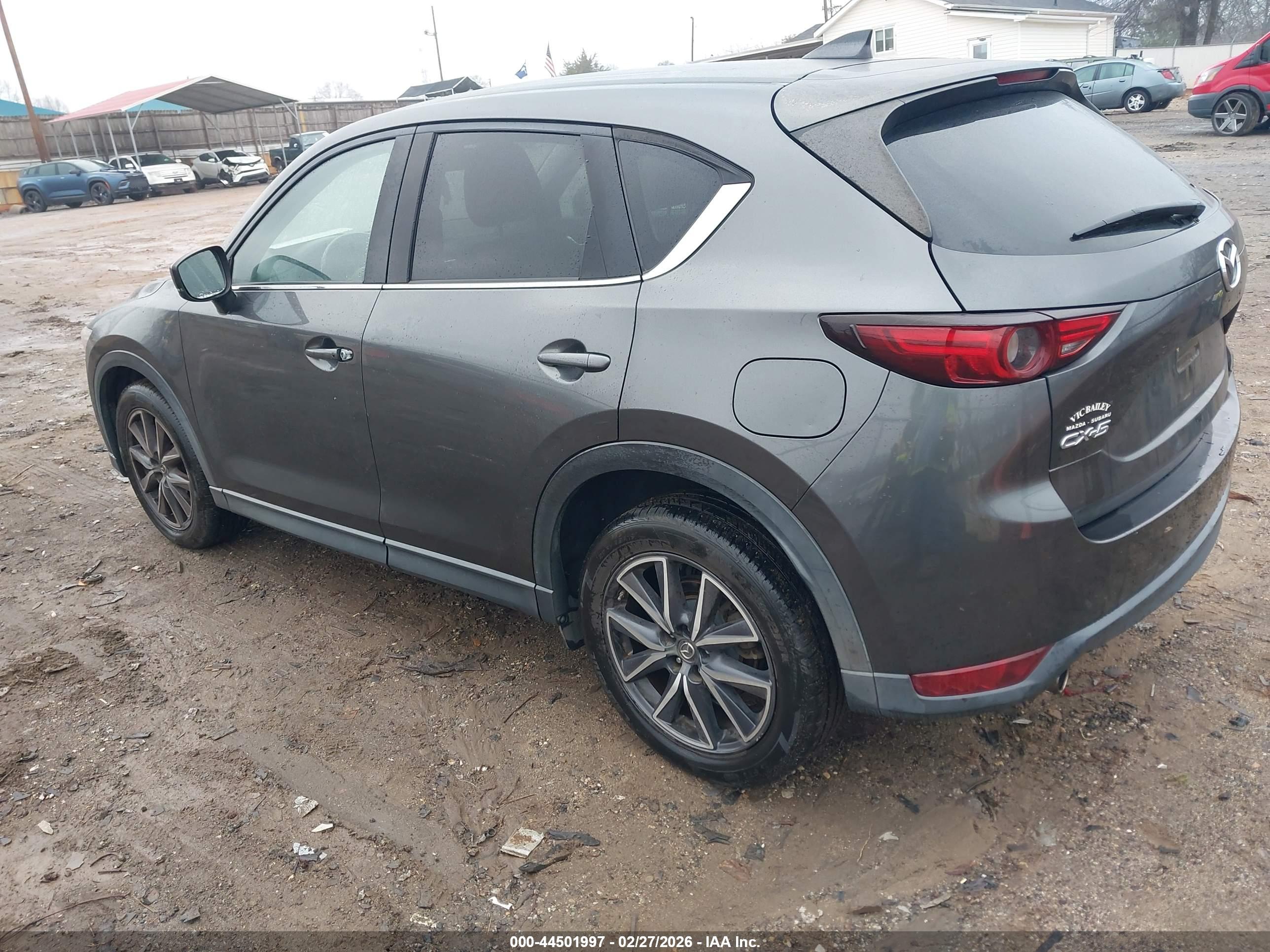 MAZDA CX-5 image 3