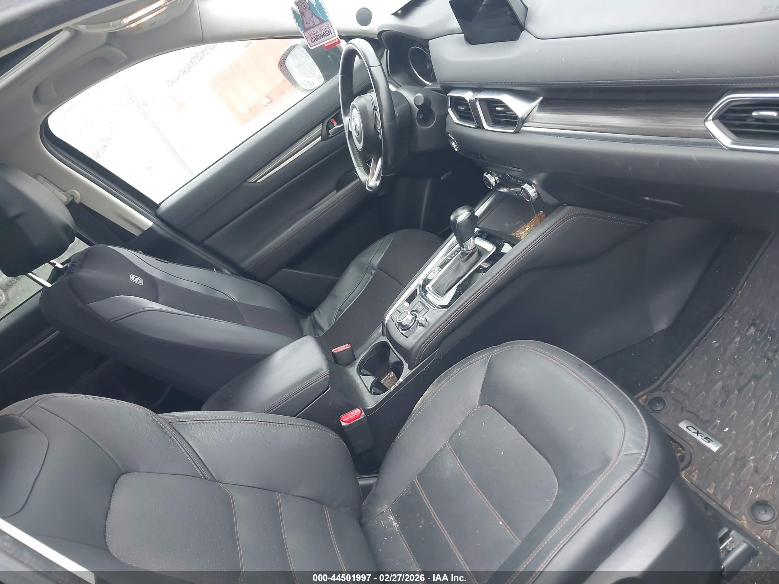 MAZDA CX-5 image 5