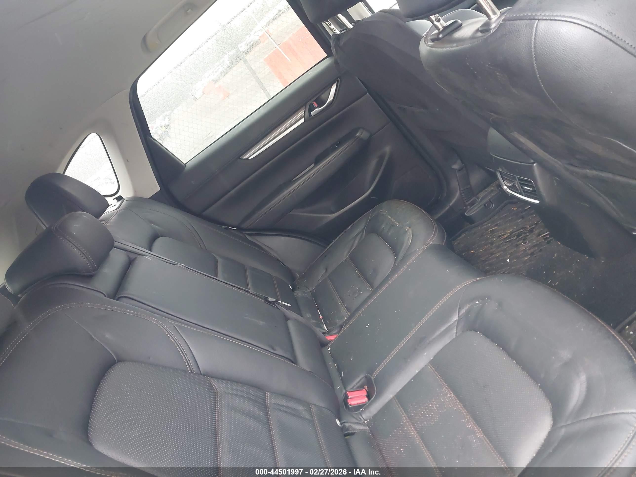 MAZDA CX-5 image 8