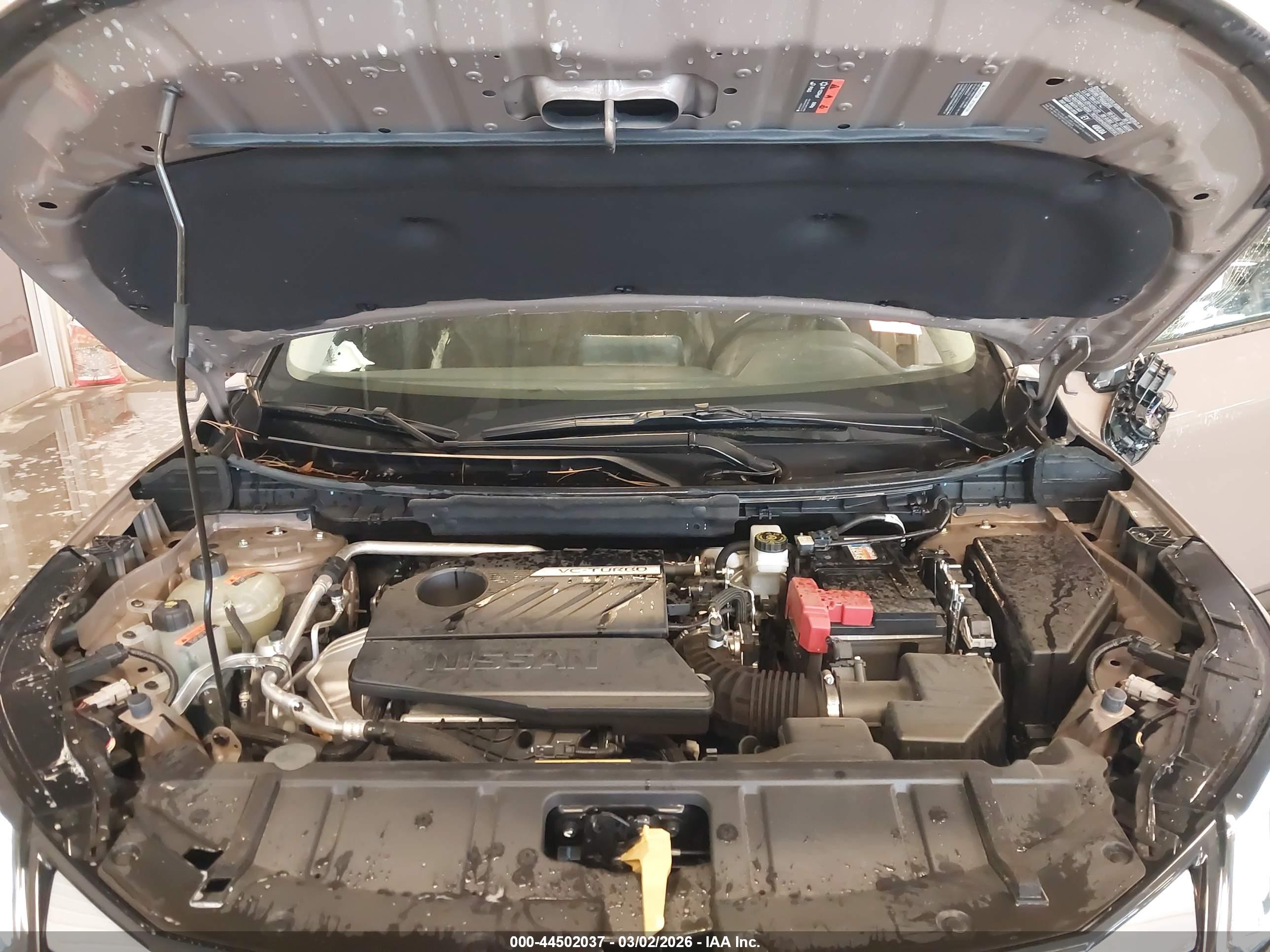 NISSAN ROGUE image 10