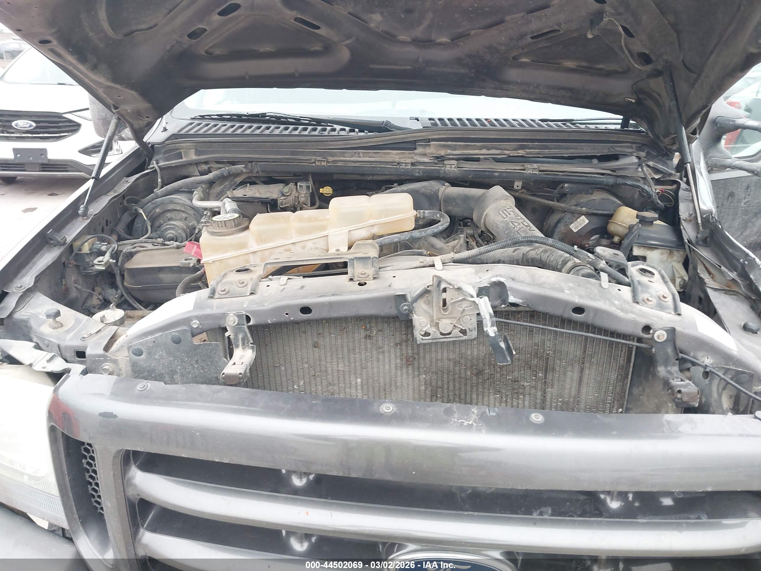 FORD F-250 image 10