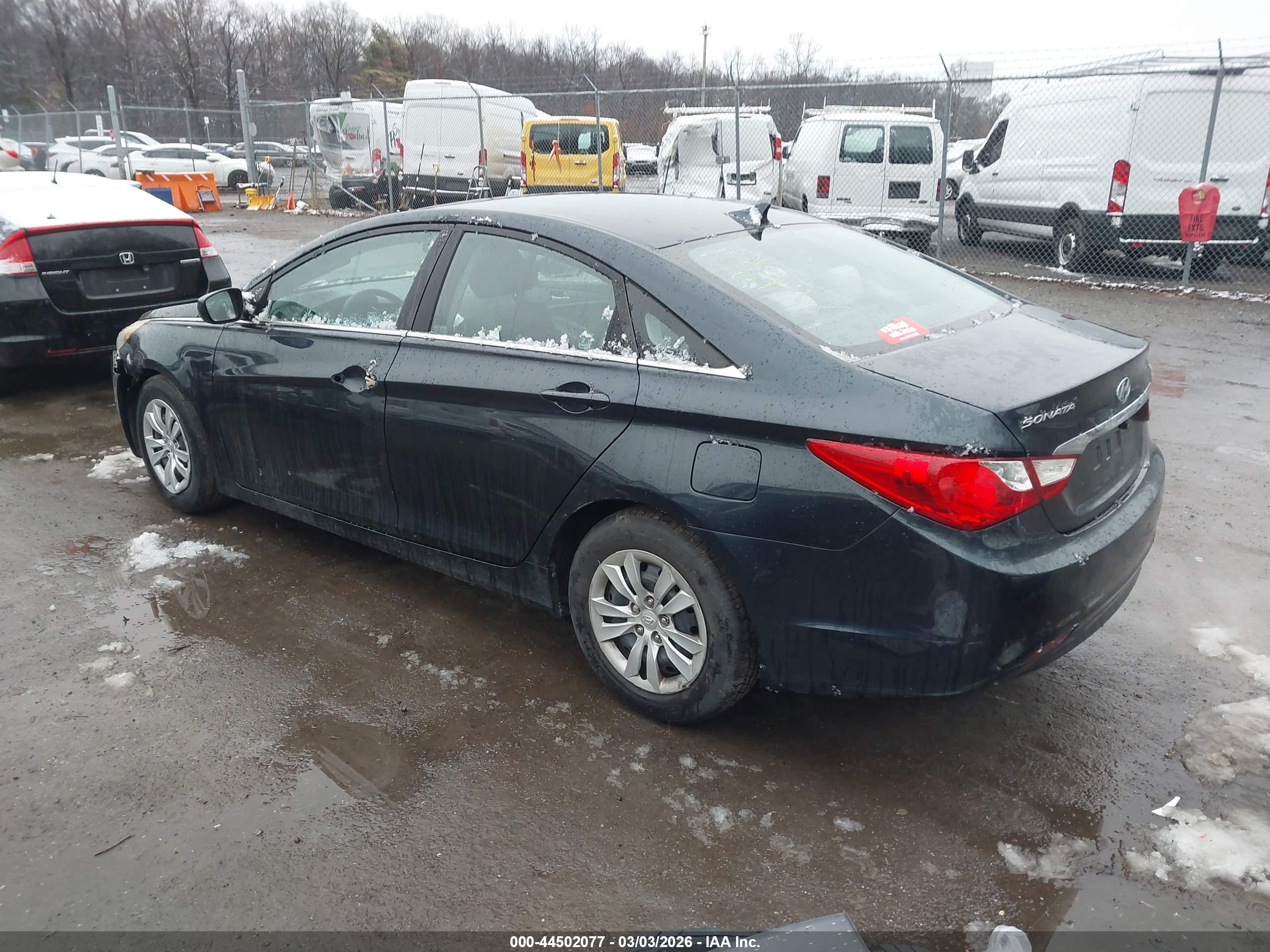 HYUNDAI SONATA image 3