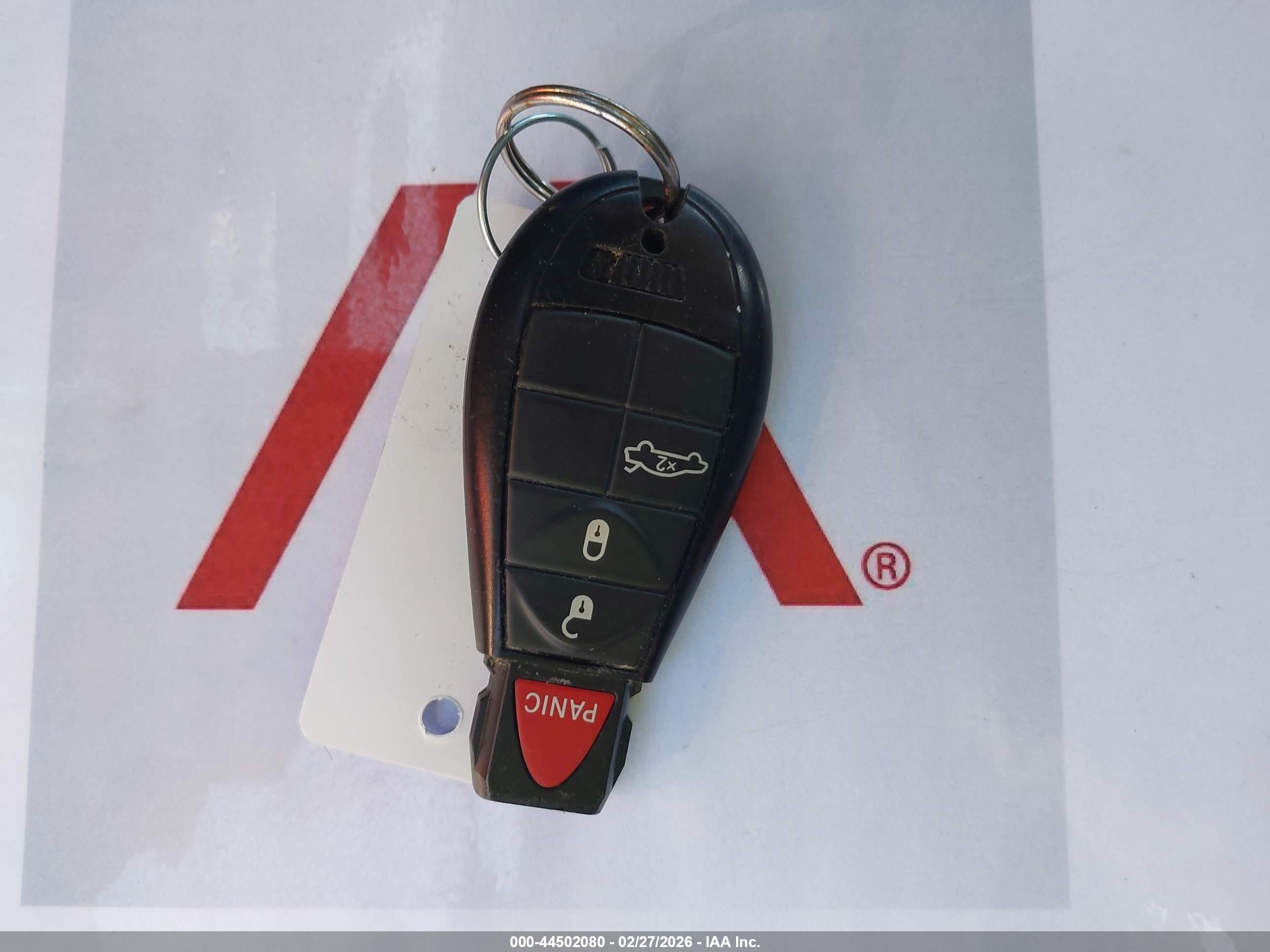 CHRYSLER 300 image 11