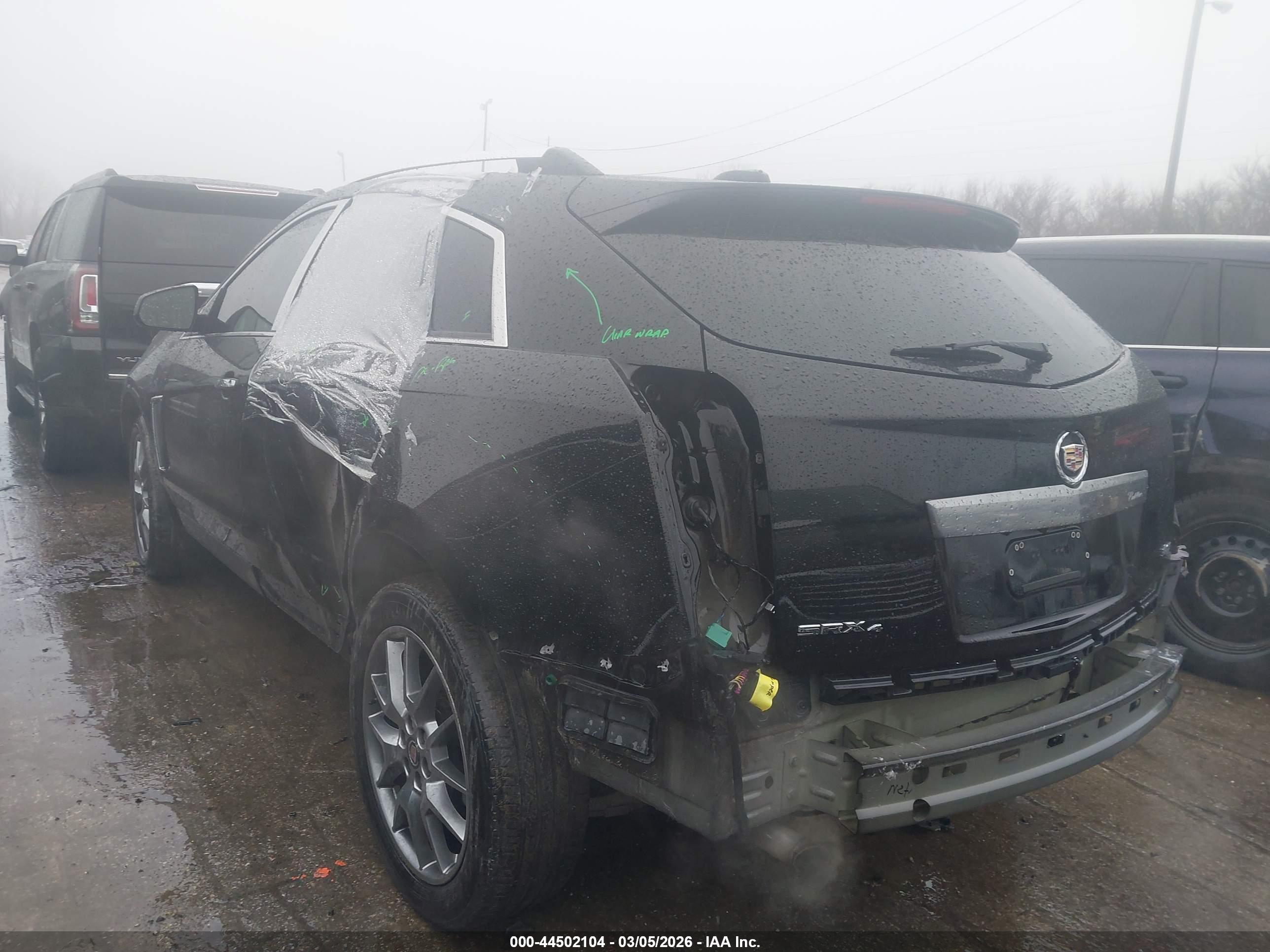 CADILLAC SRX image 3