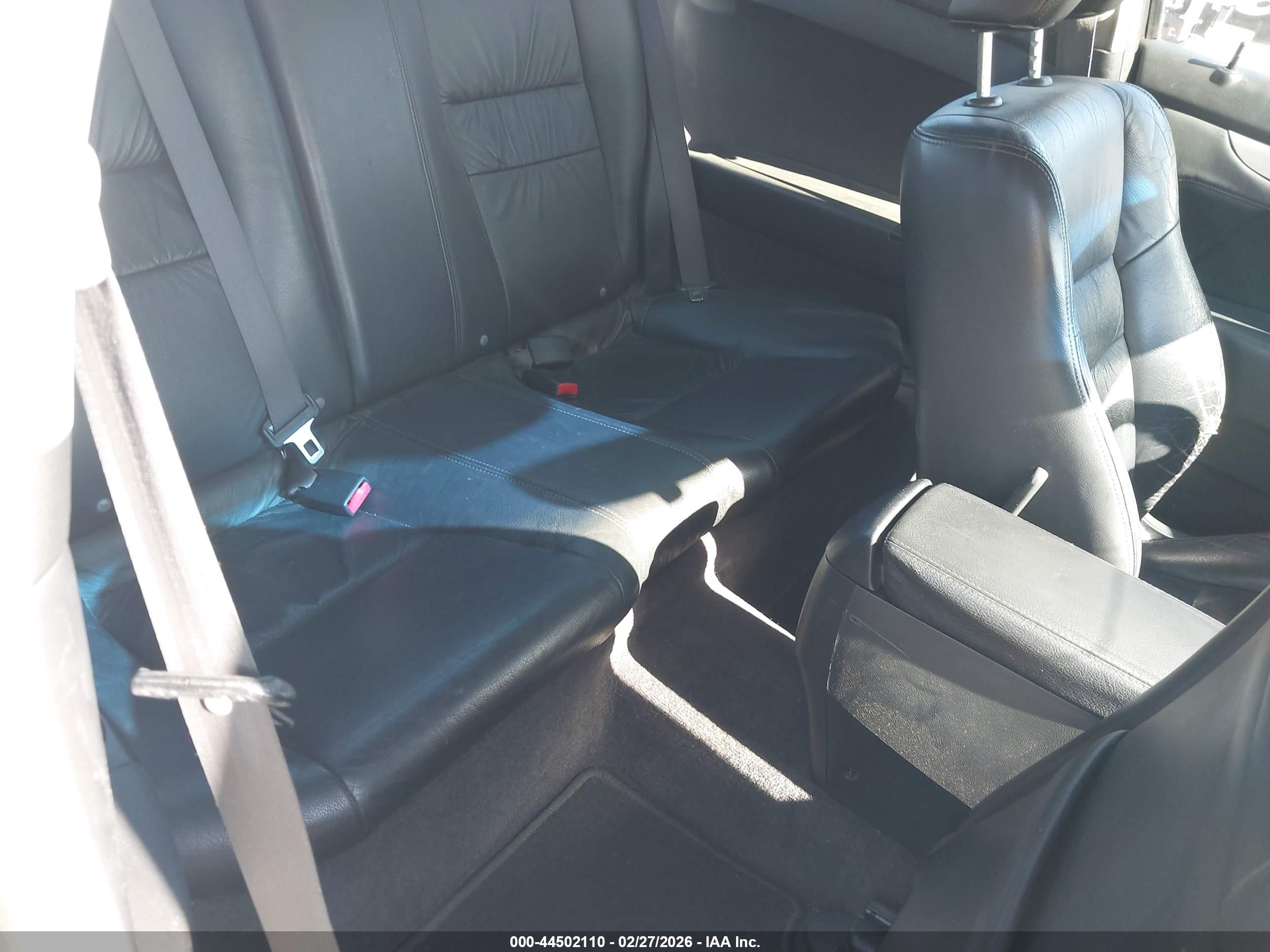 HONDA ACCORD image 8
