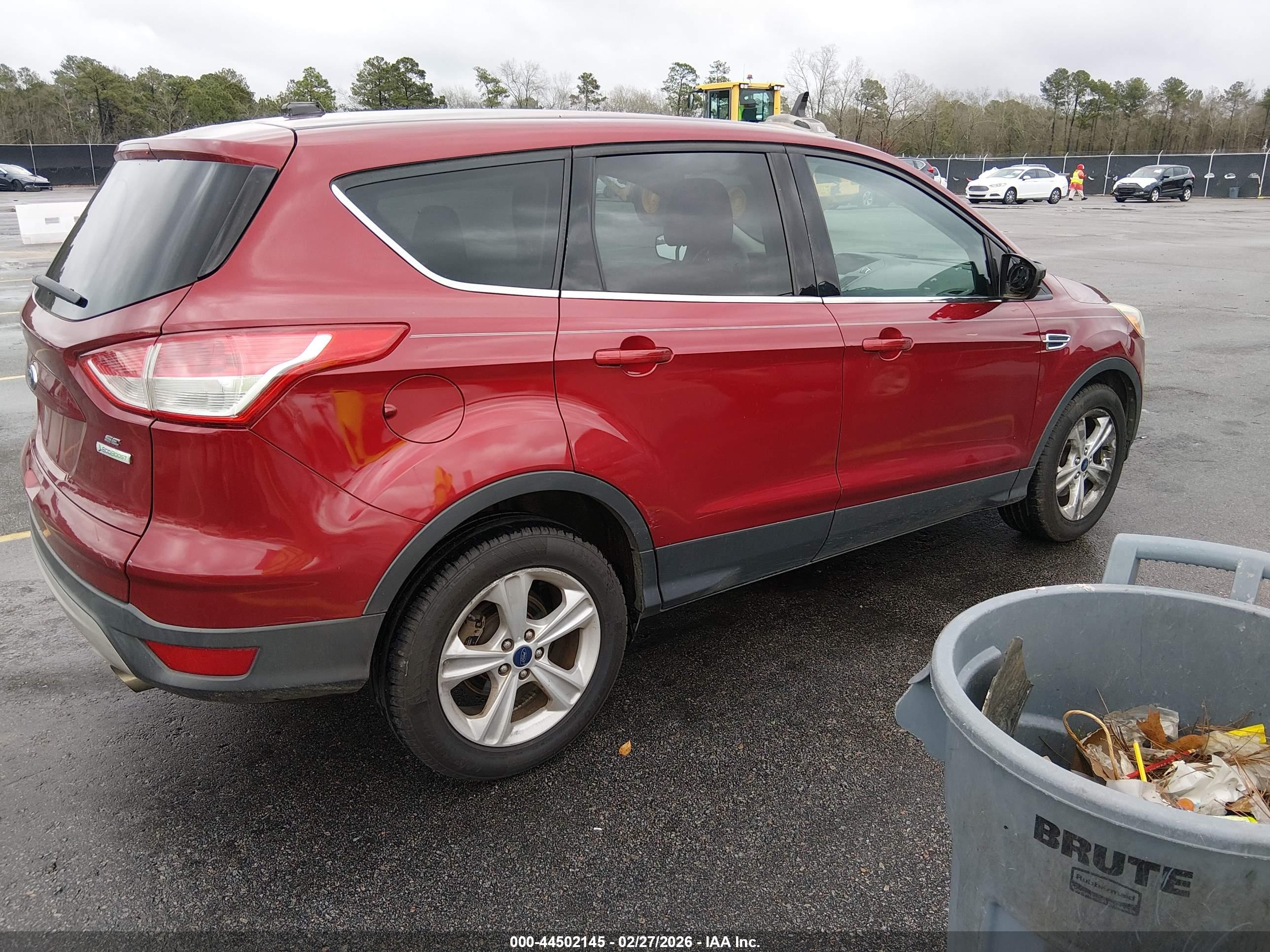 FORD ESCAPE image 4