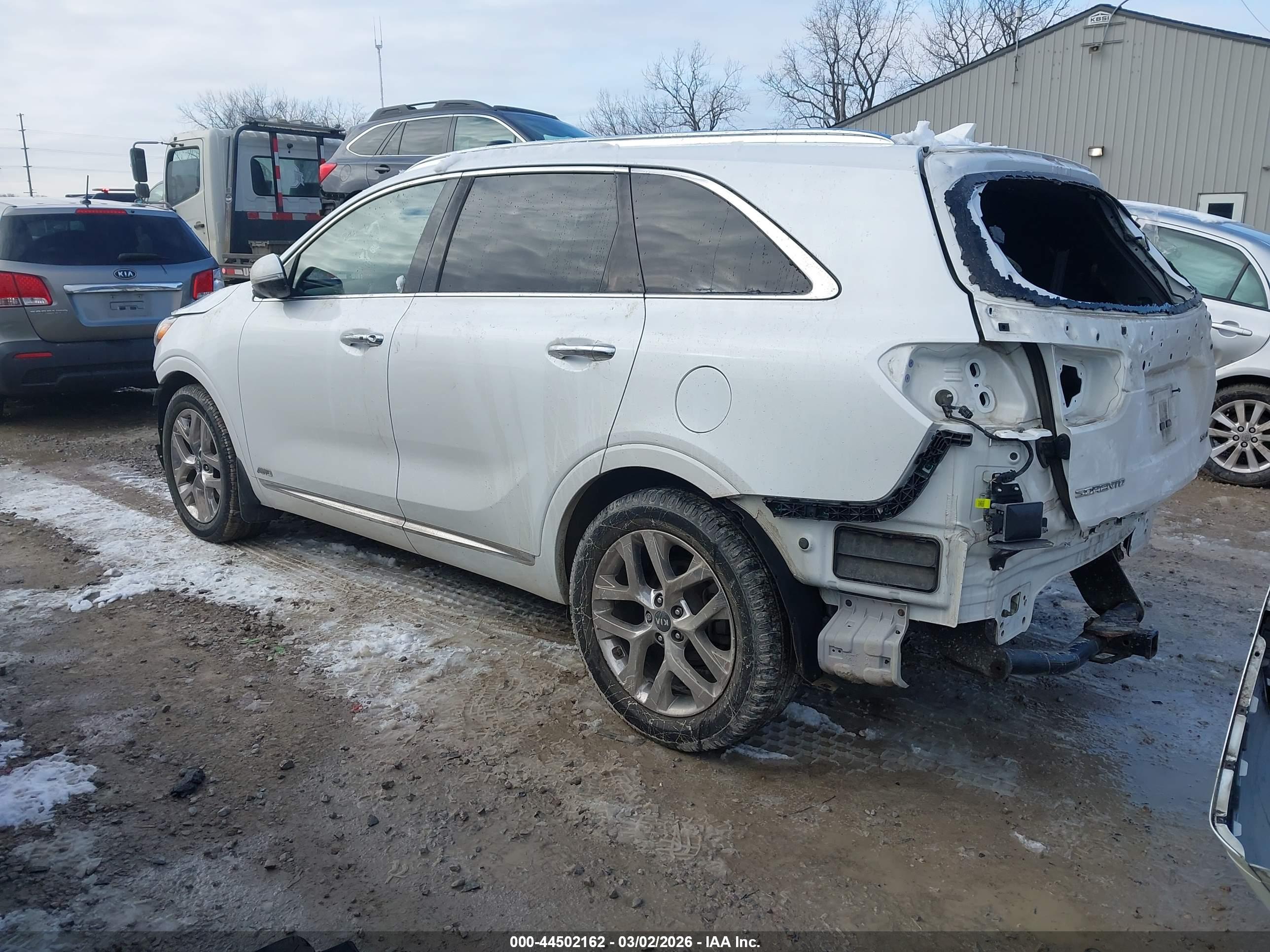 KIA SORENTO image 3