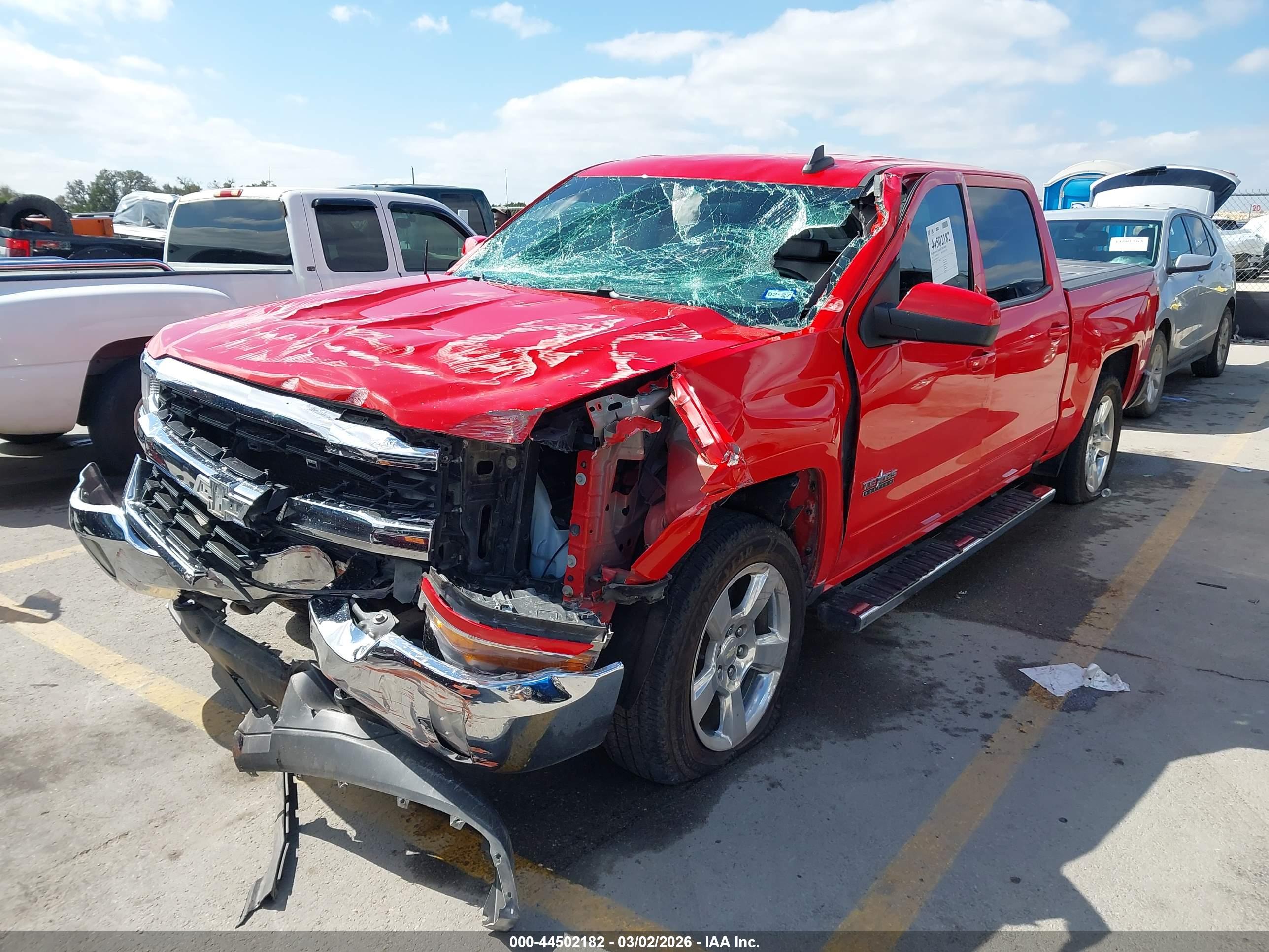 CHEVROLET SILVERADO image 2