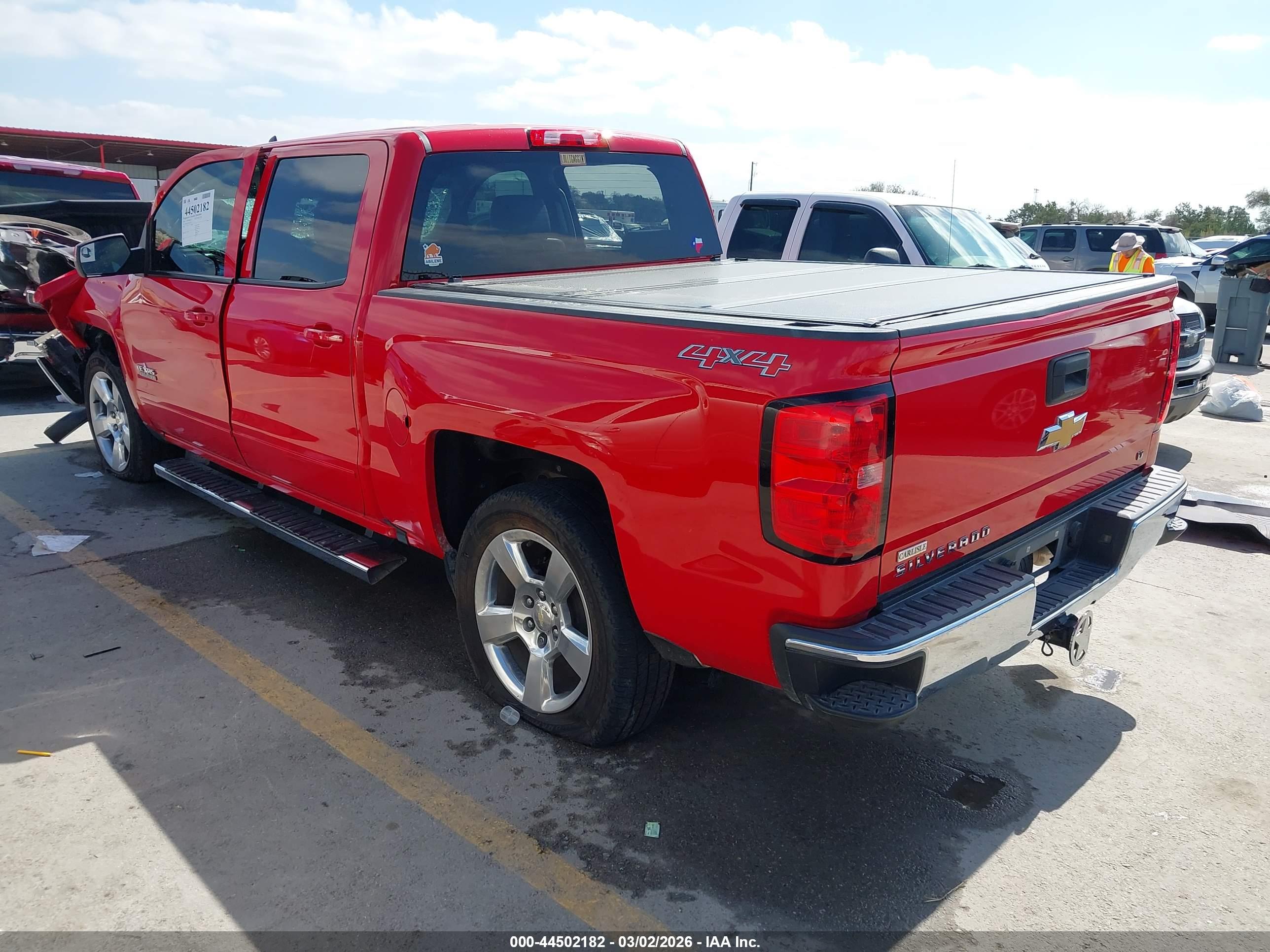 CHEVROLET SILVERADO image 3