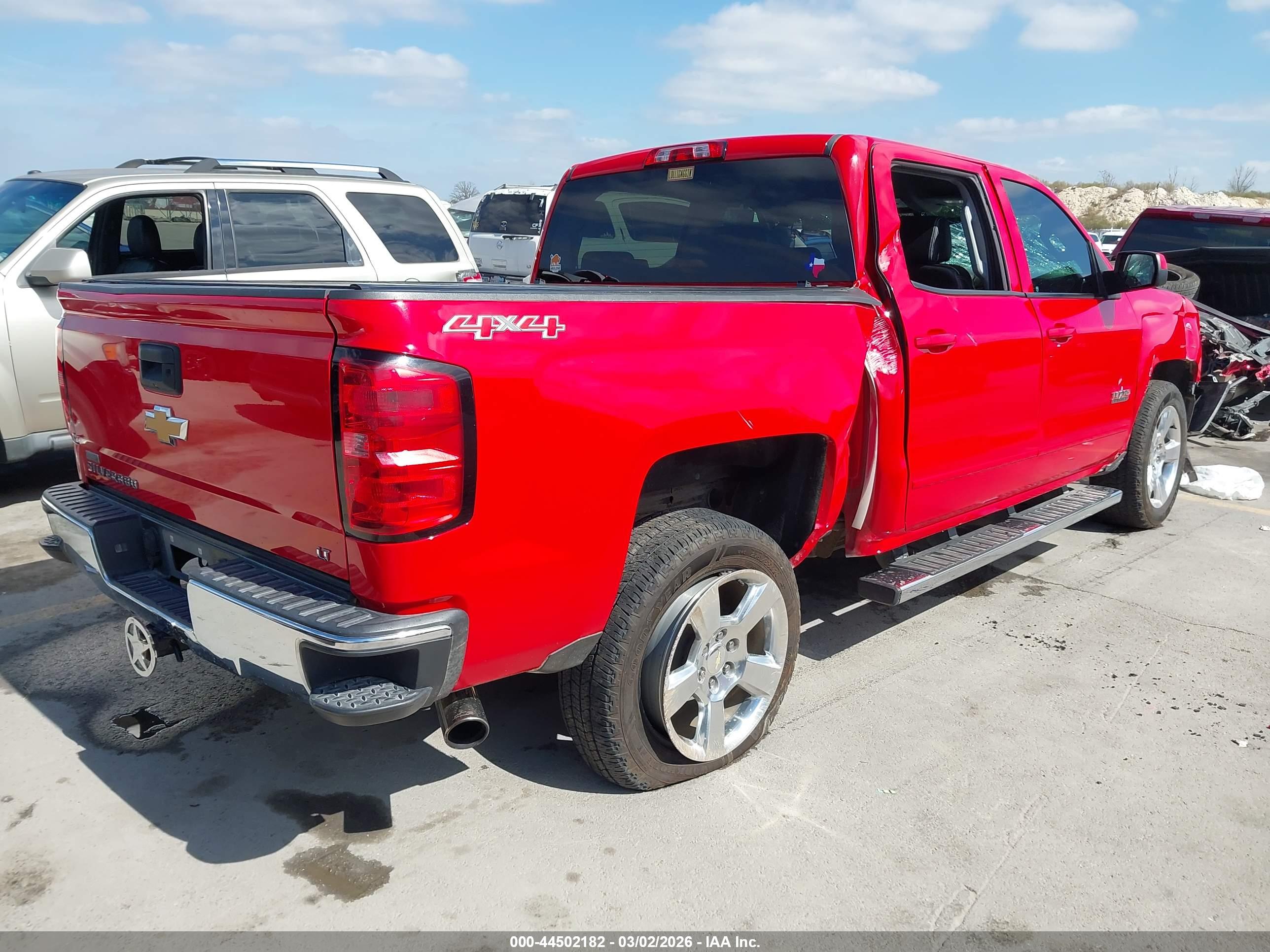 CHEVROLET SILVERADO image 4