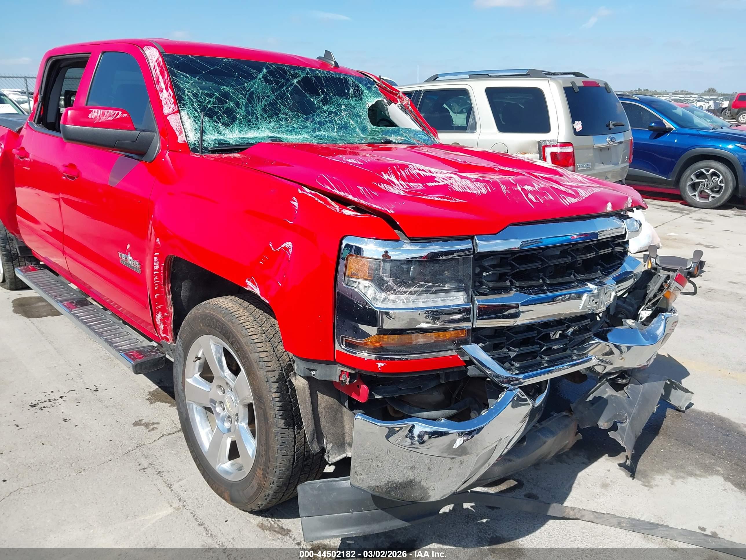 CHEVROLET SILVERADO image 6