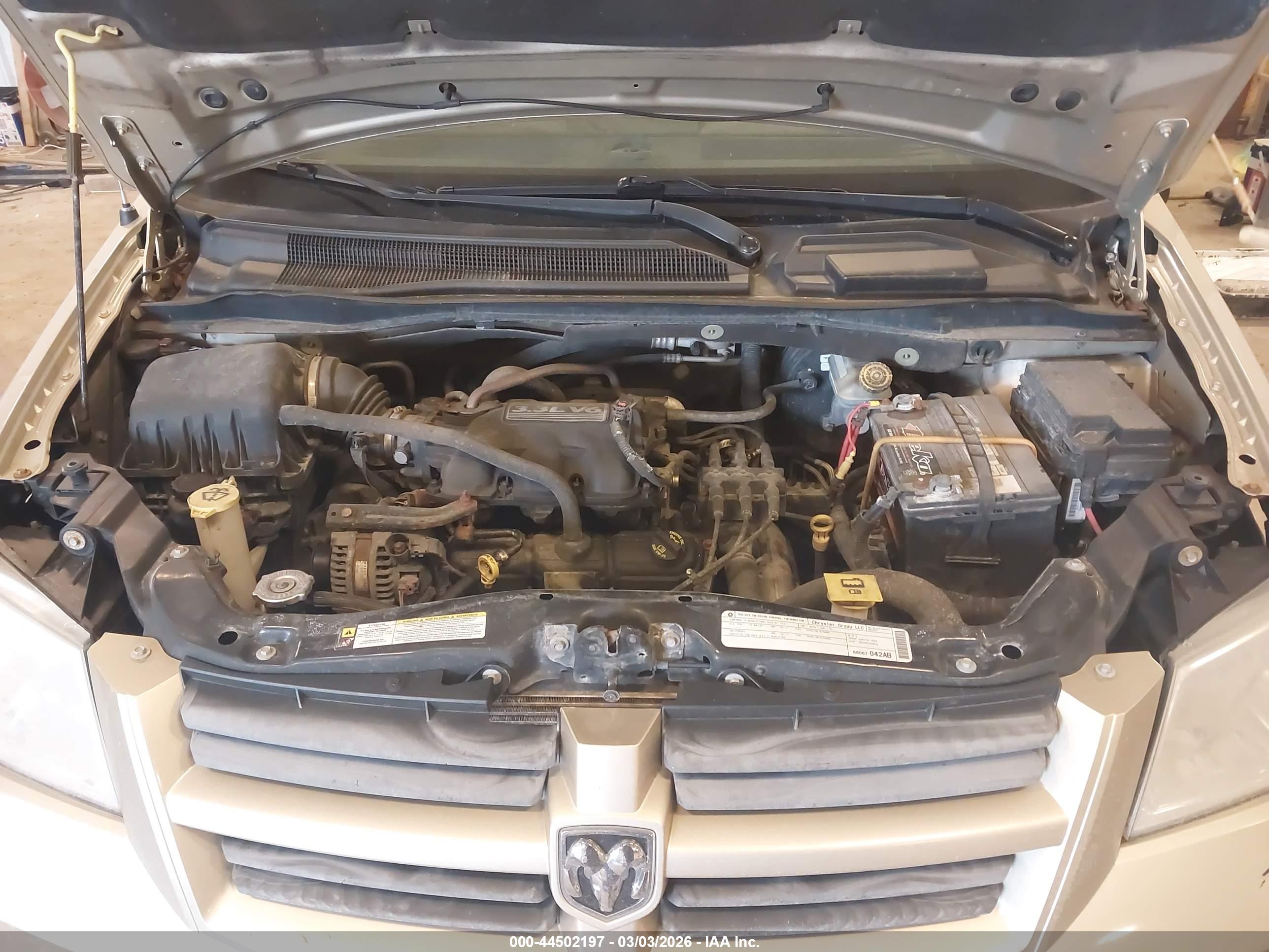 DODGE GRAND image 10