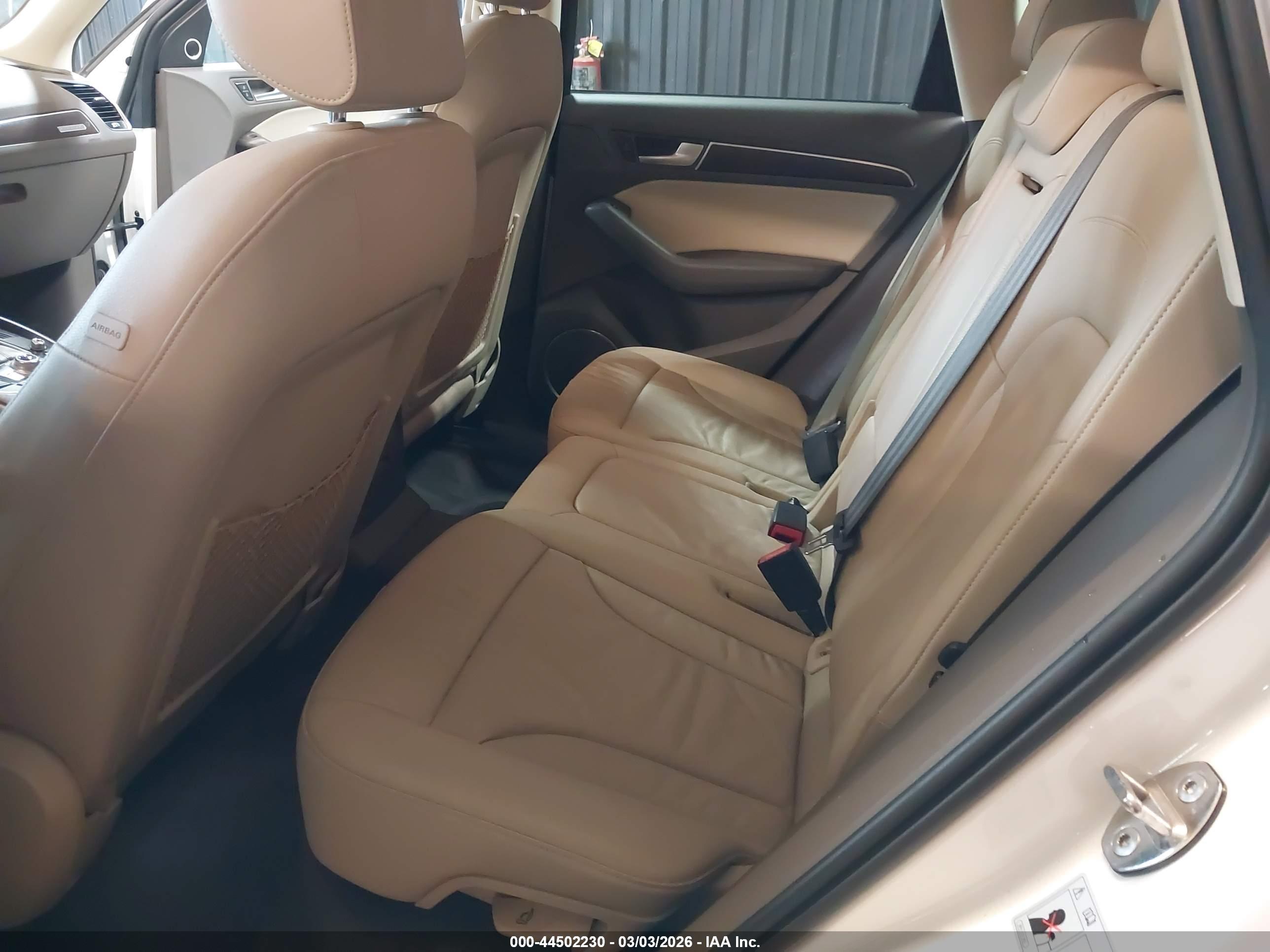 AUDI Q5 image 8