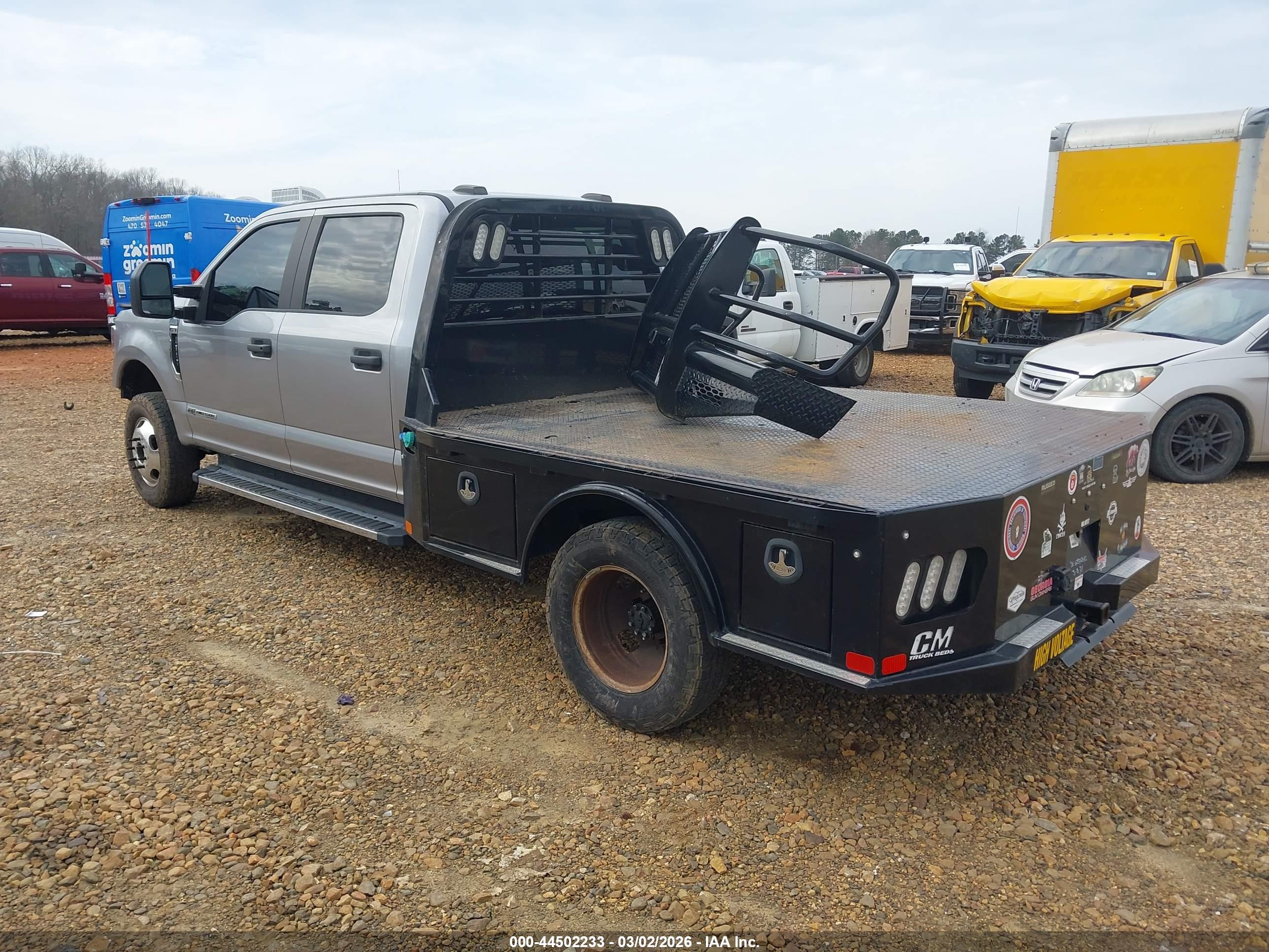 FORD F-350 image 3