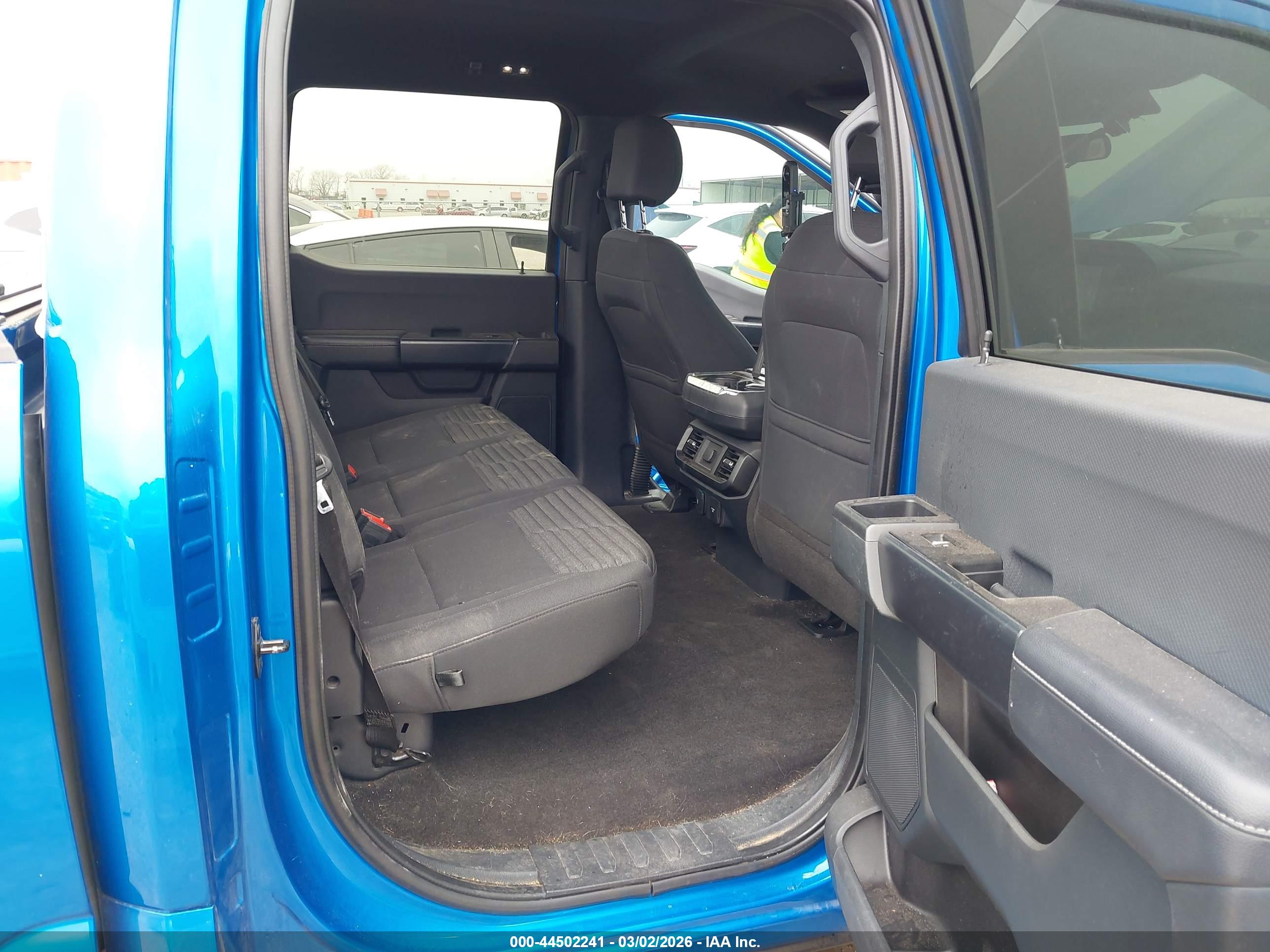 FORD F-150 image 8
