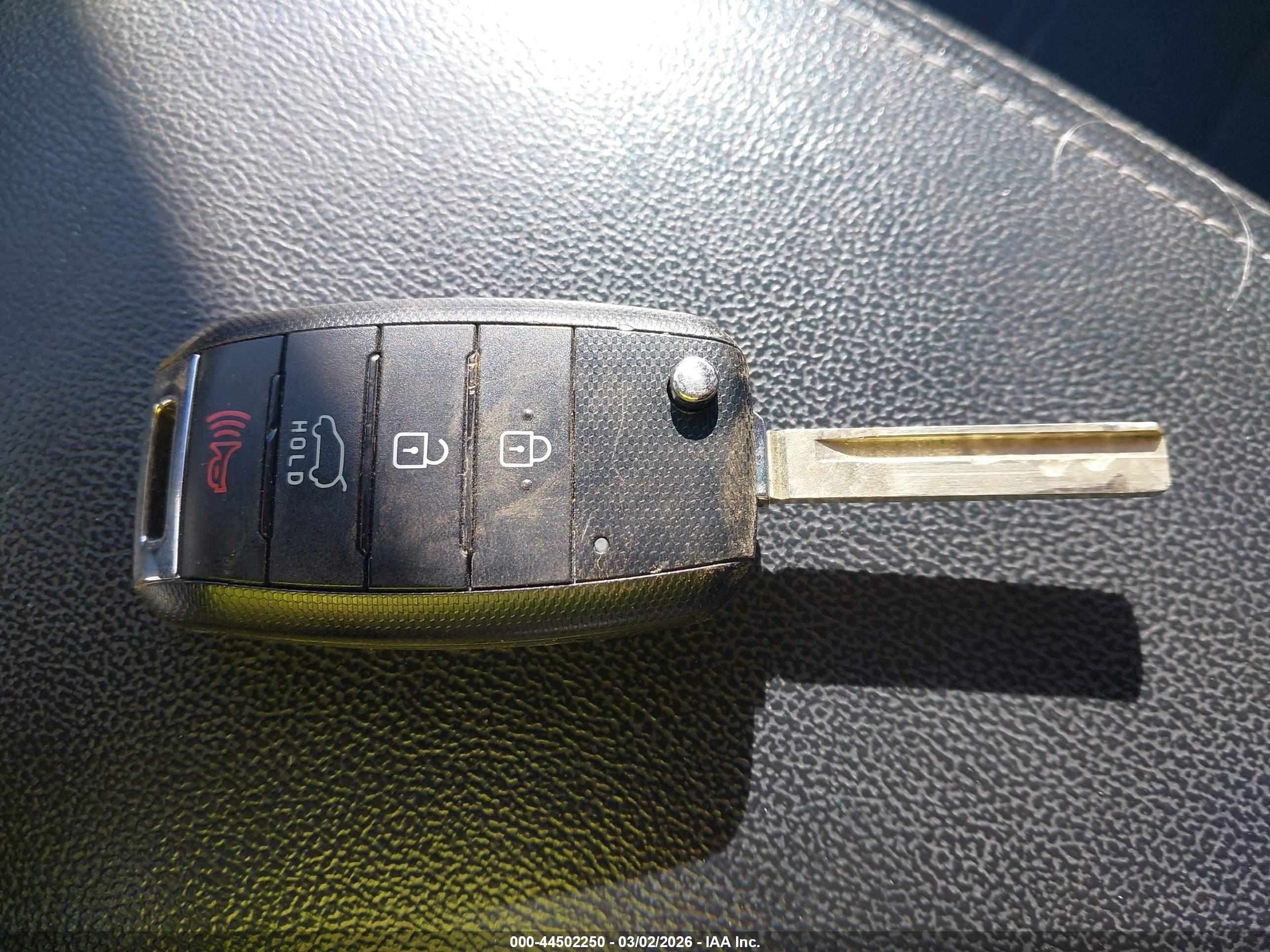 KIA SORENTO image 11