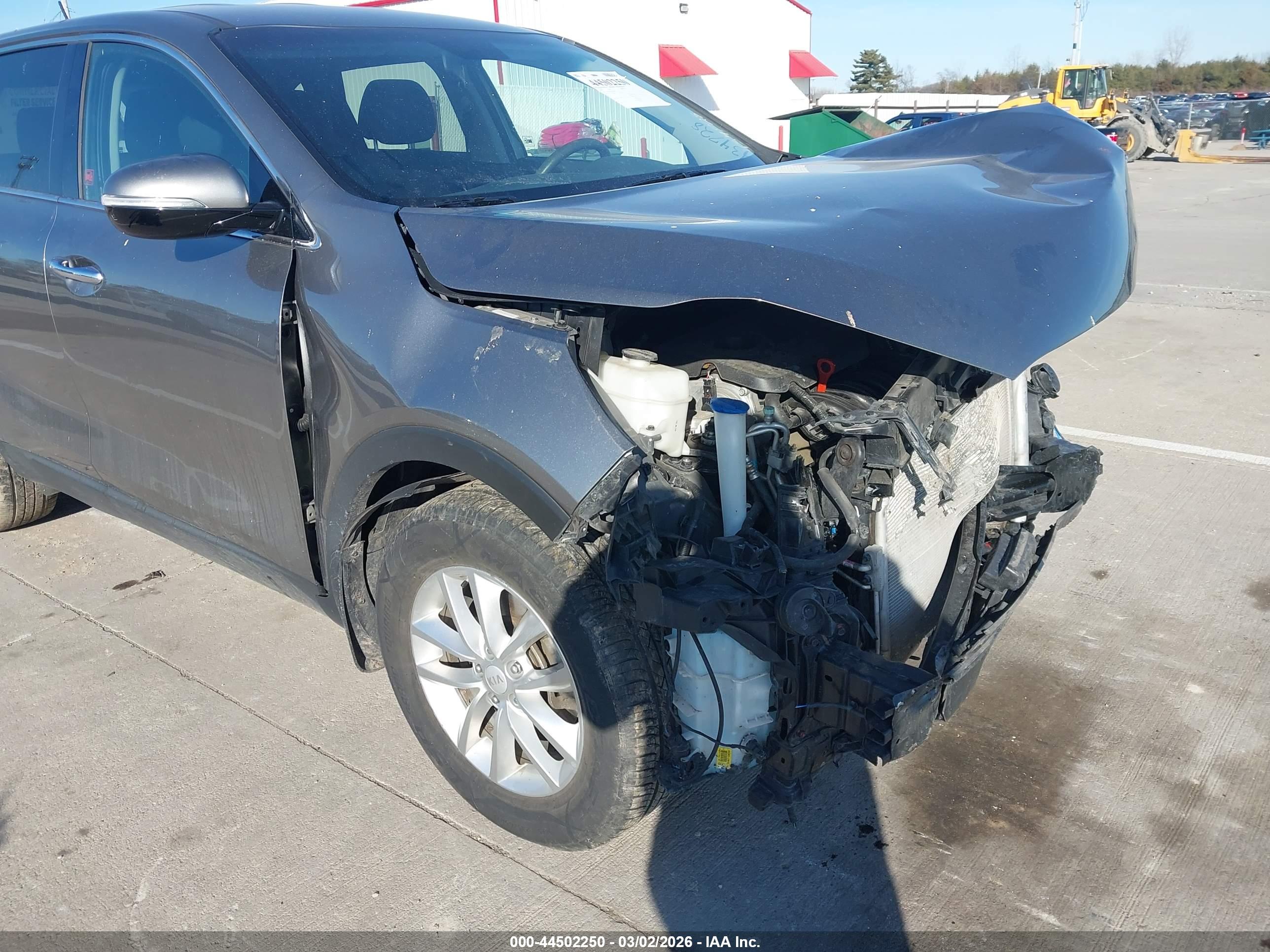 KIA SORENTO image 6