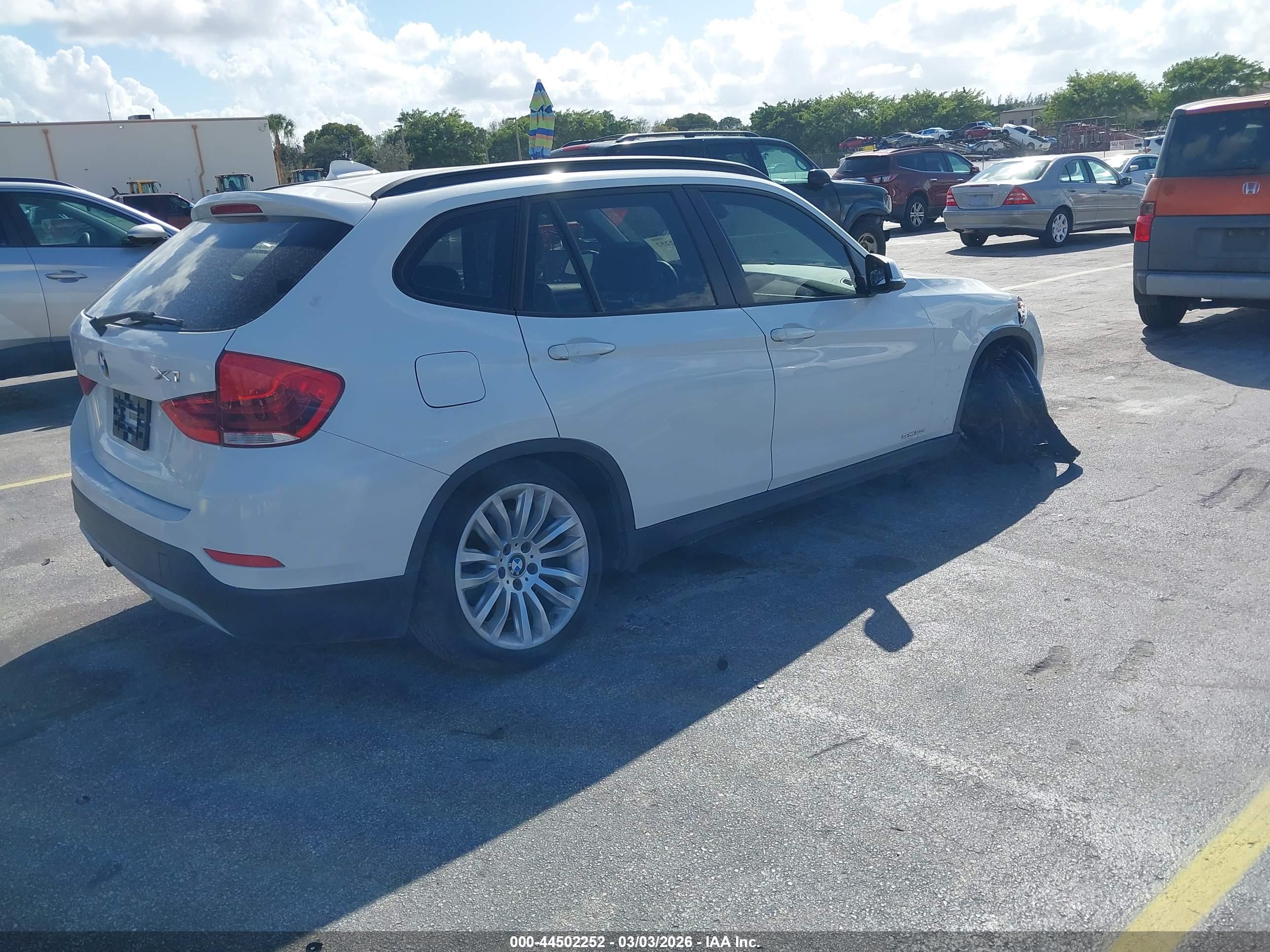 BMW X1 image 4