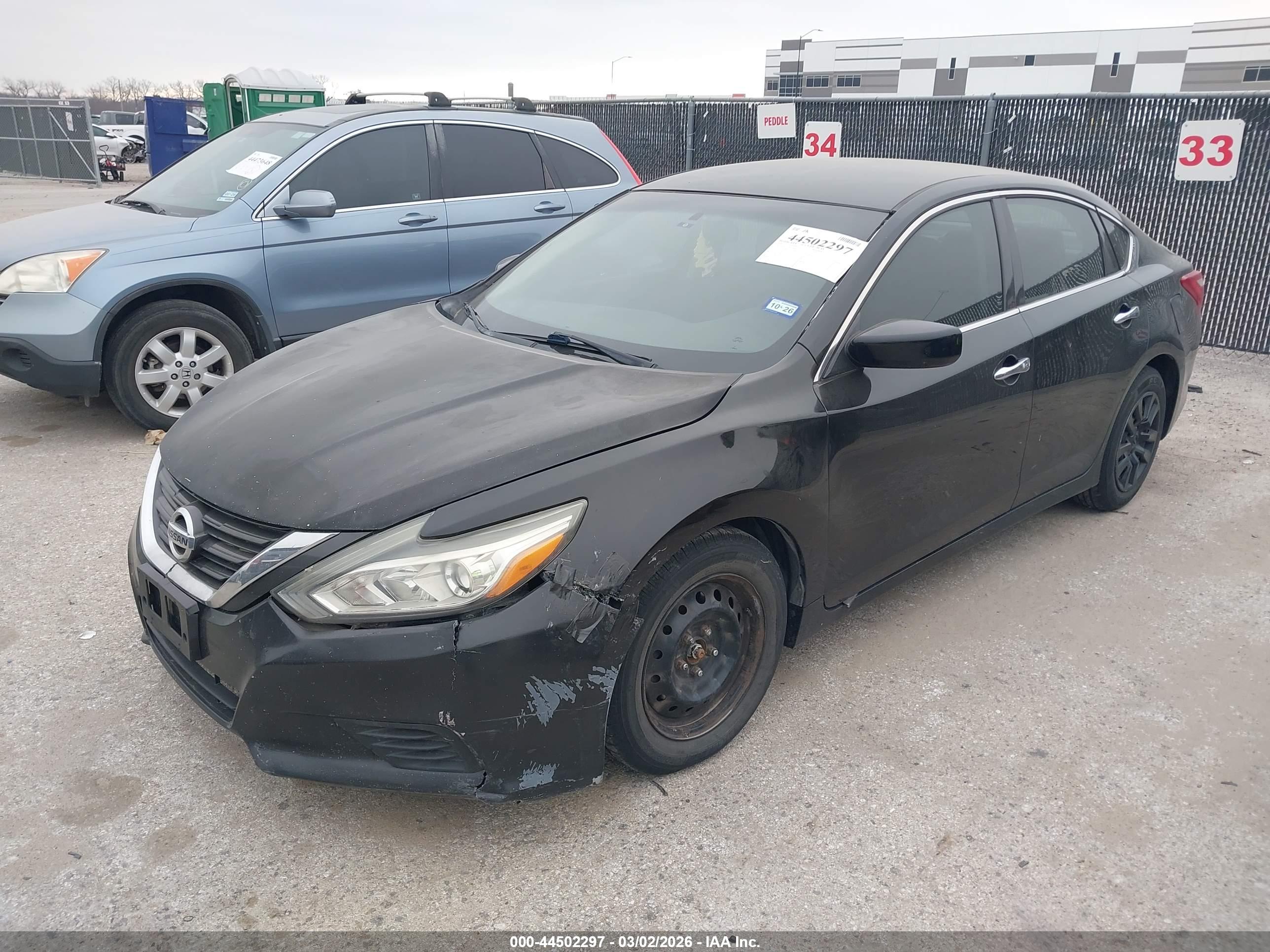 NISSAN ALTIMA image 2