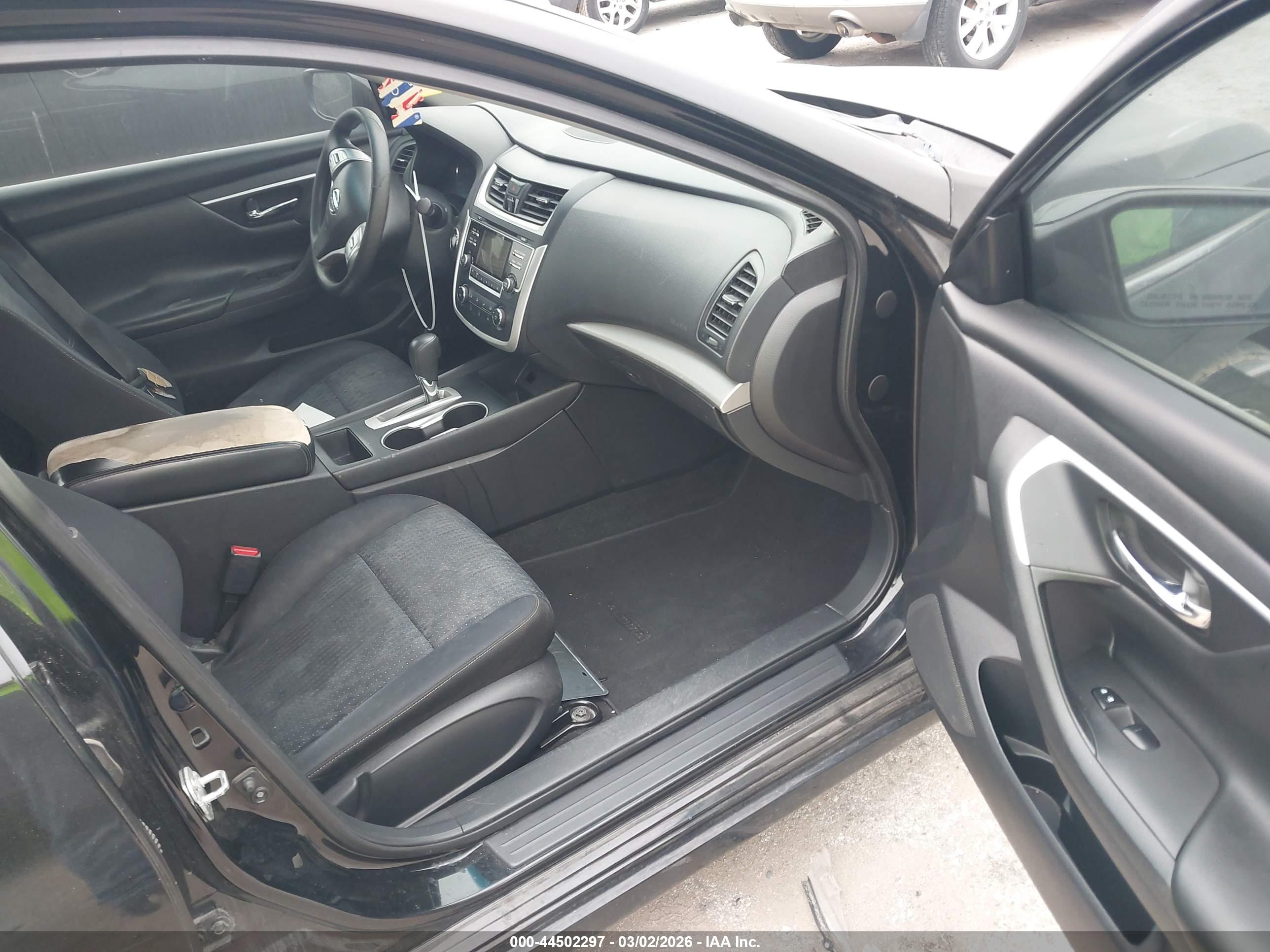 NISSAN ALTIMA image 5