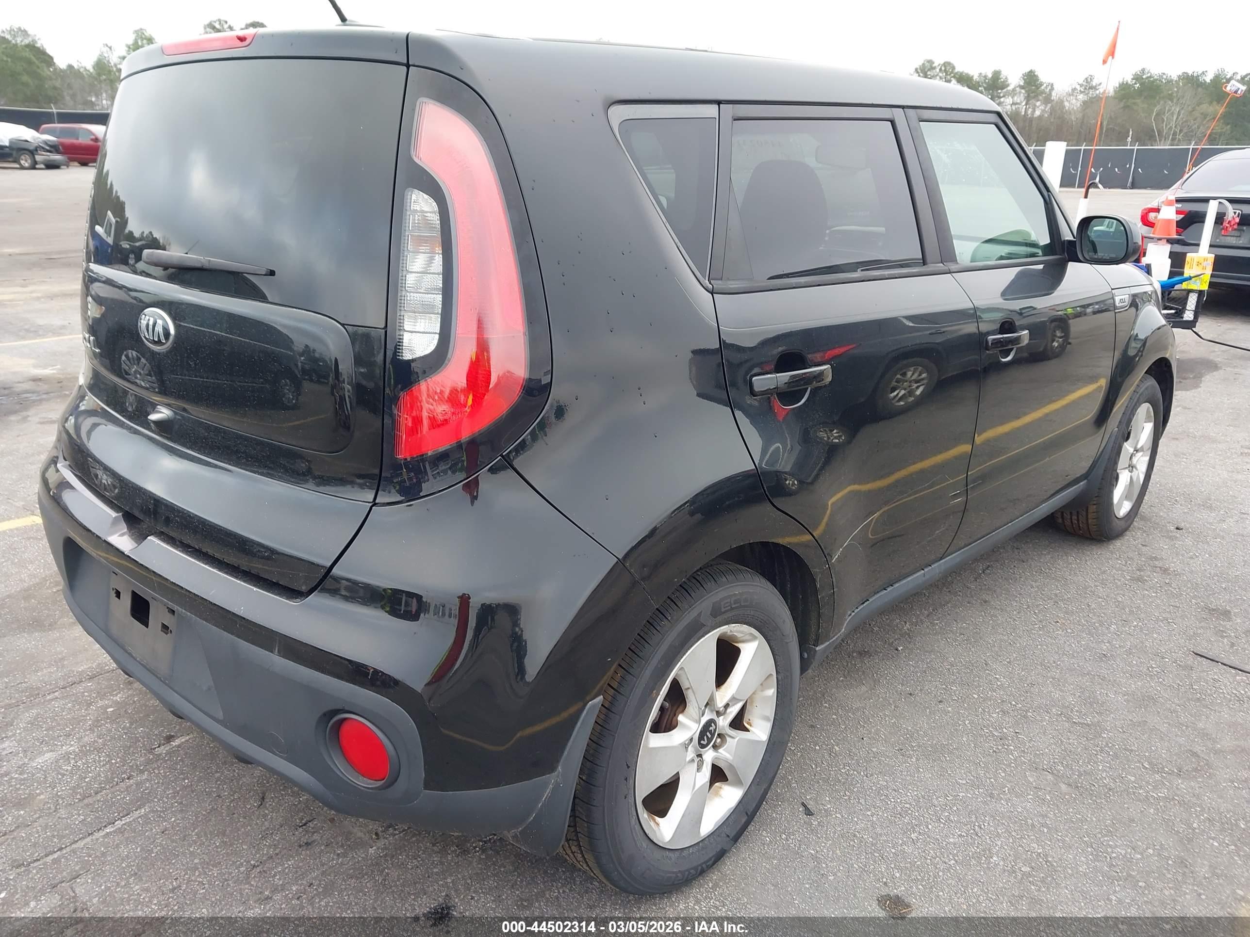 KIA SOUL image 4
