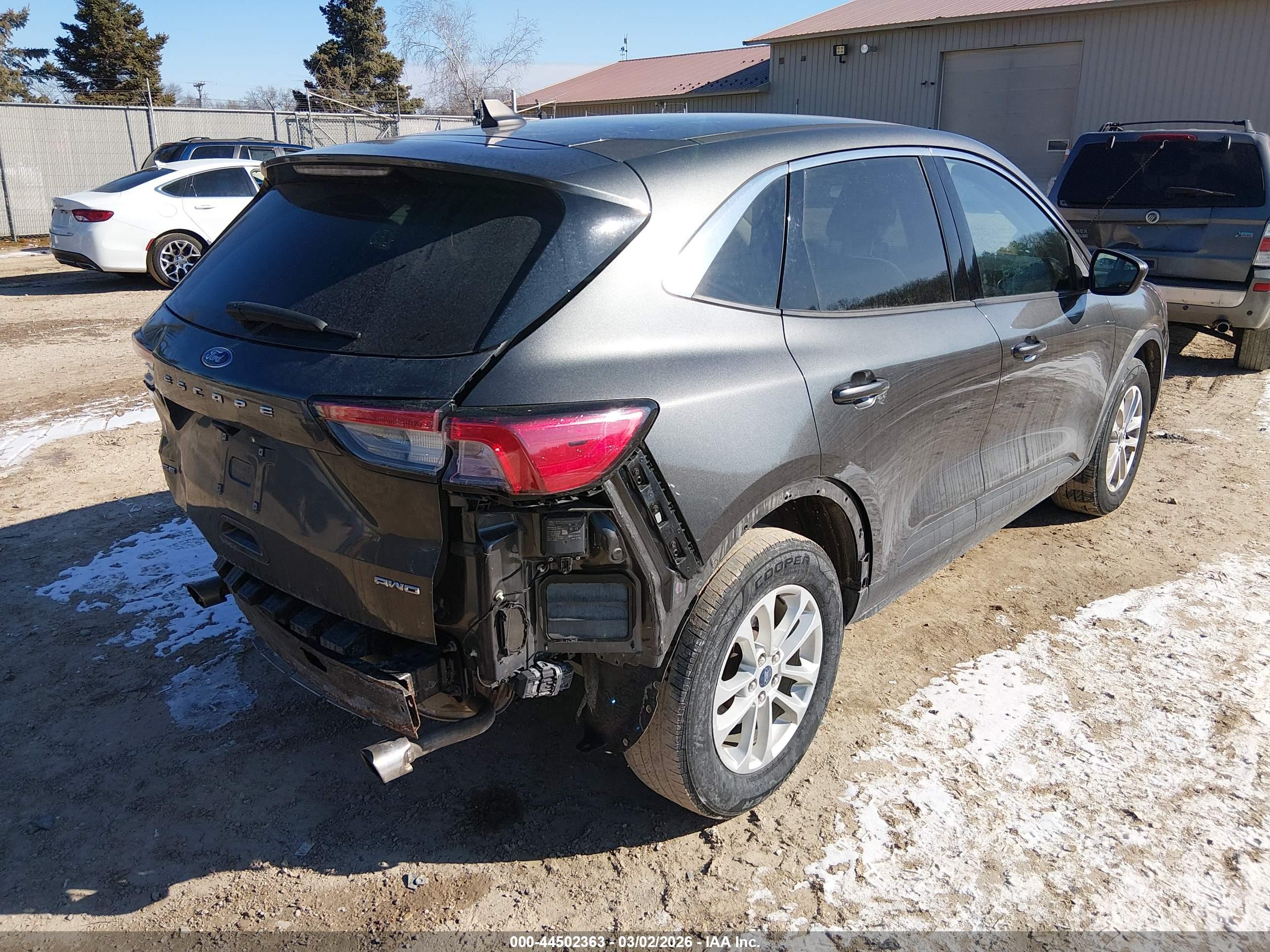 FORD ESCAPE image 4