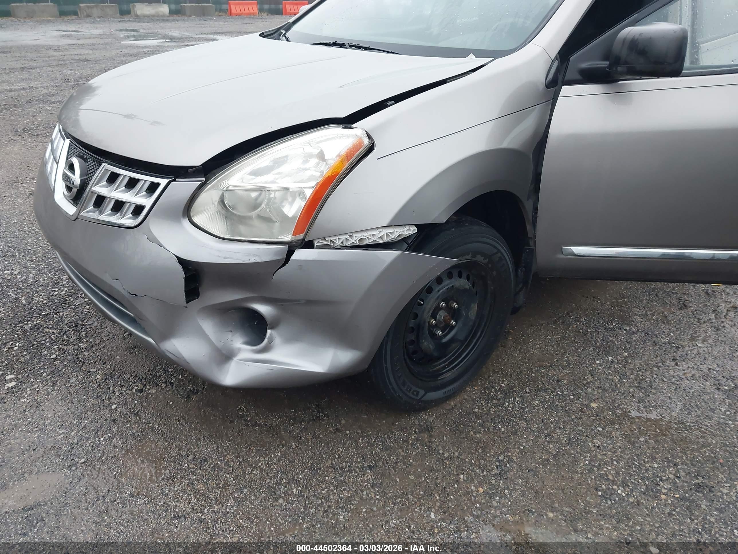 NISSAN ROGUE image 6