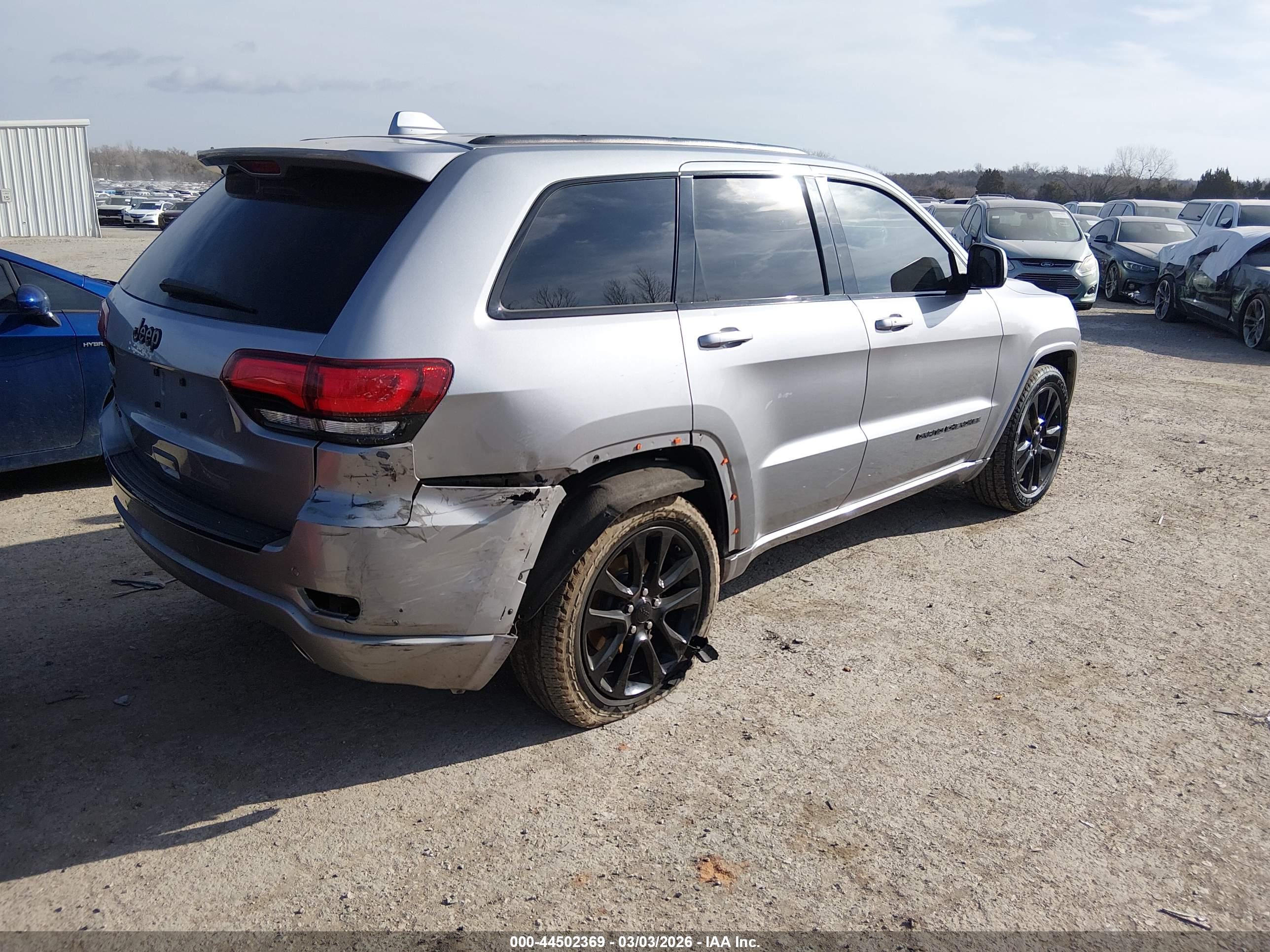 JEEP GRAND image 4
