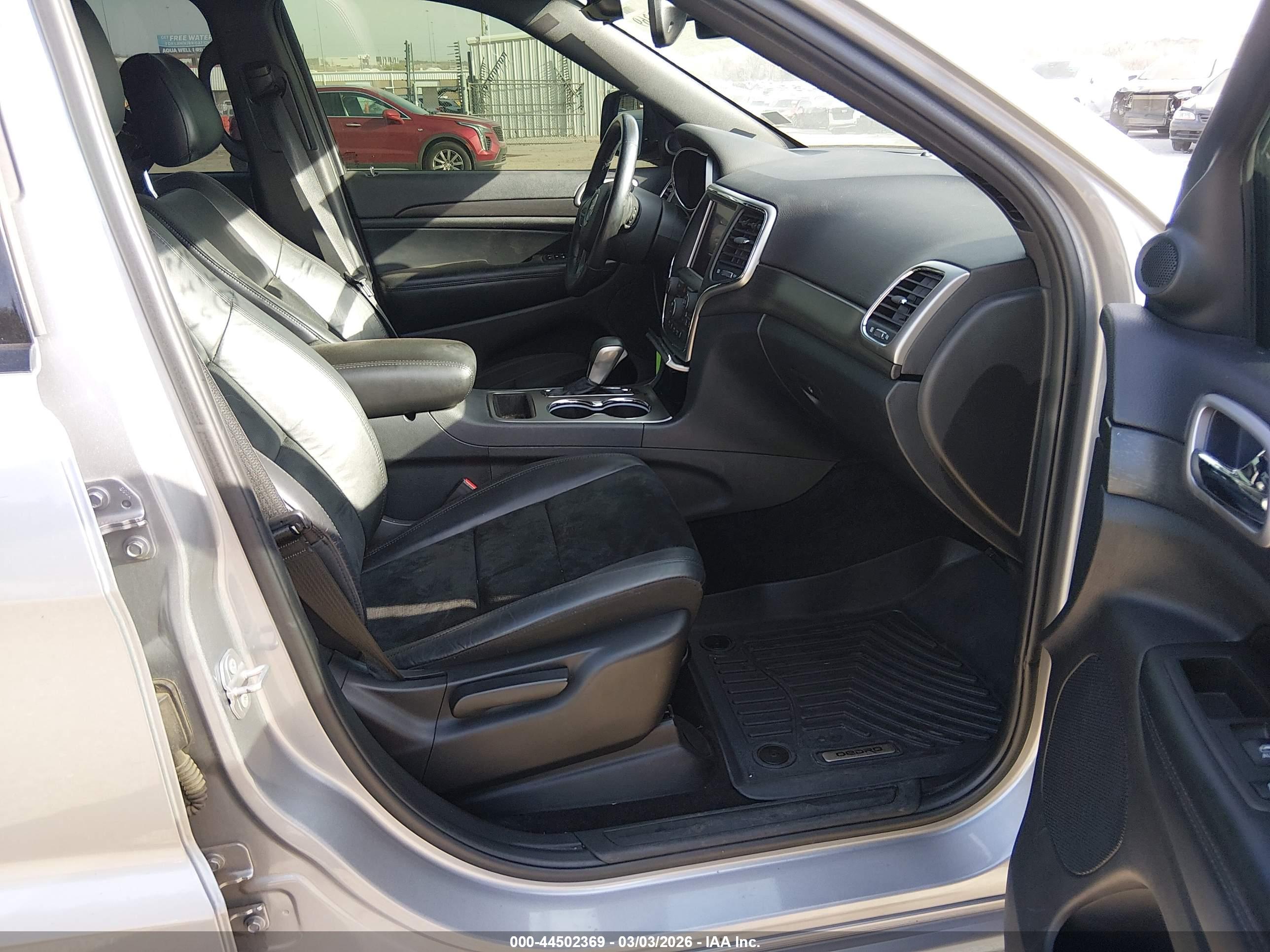 JEEP GRAND image 5