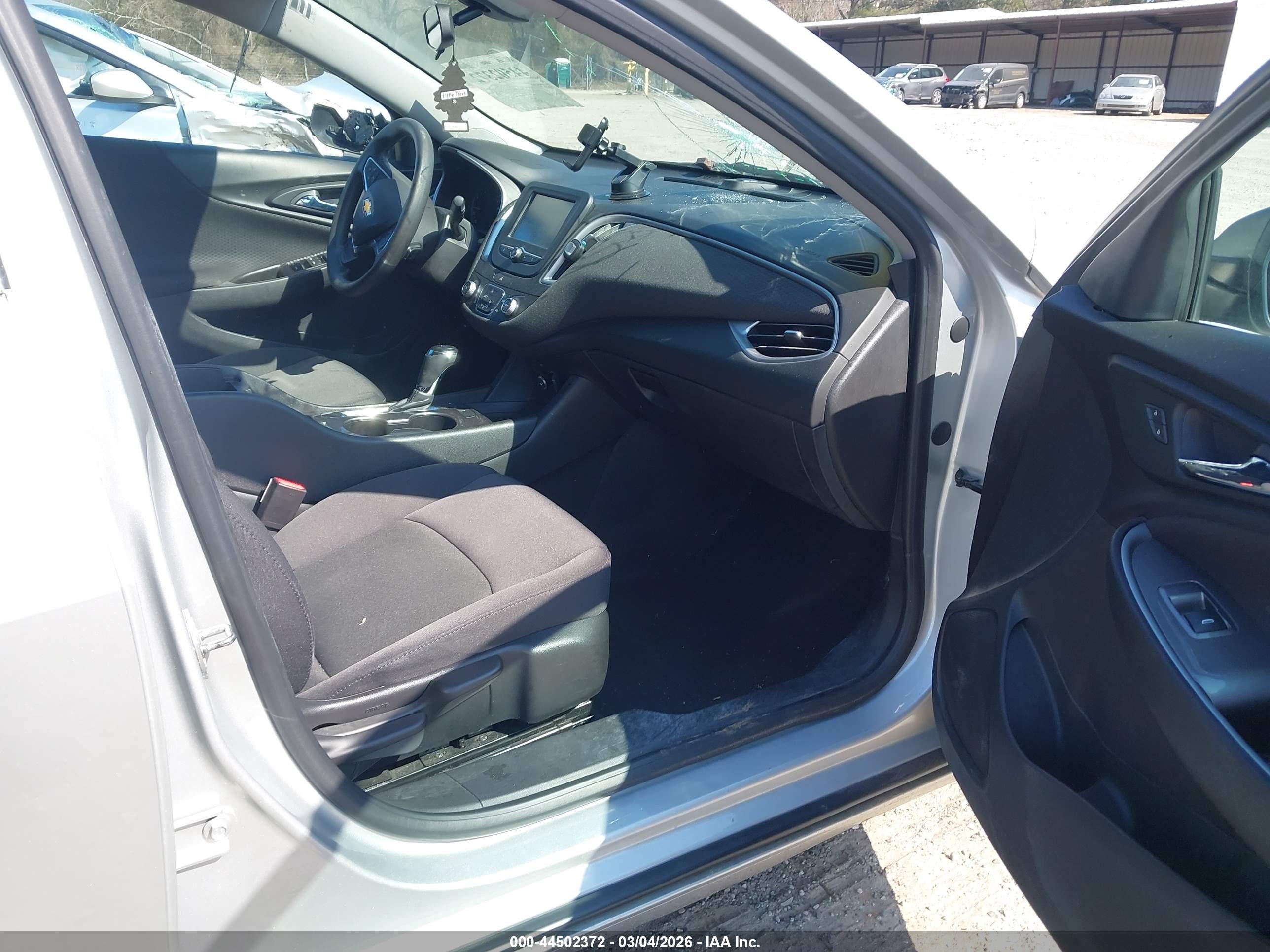 CHEVROLET MALIBU image 5
