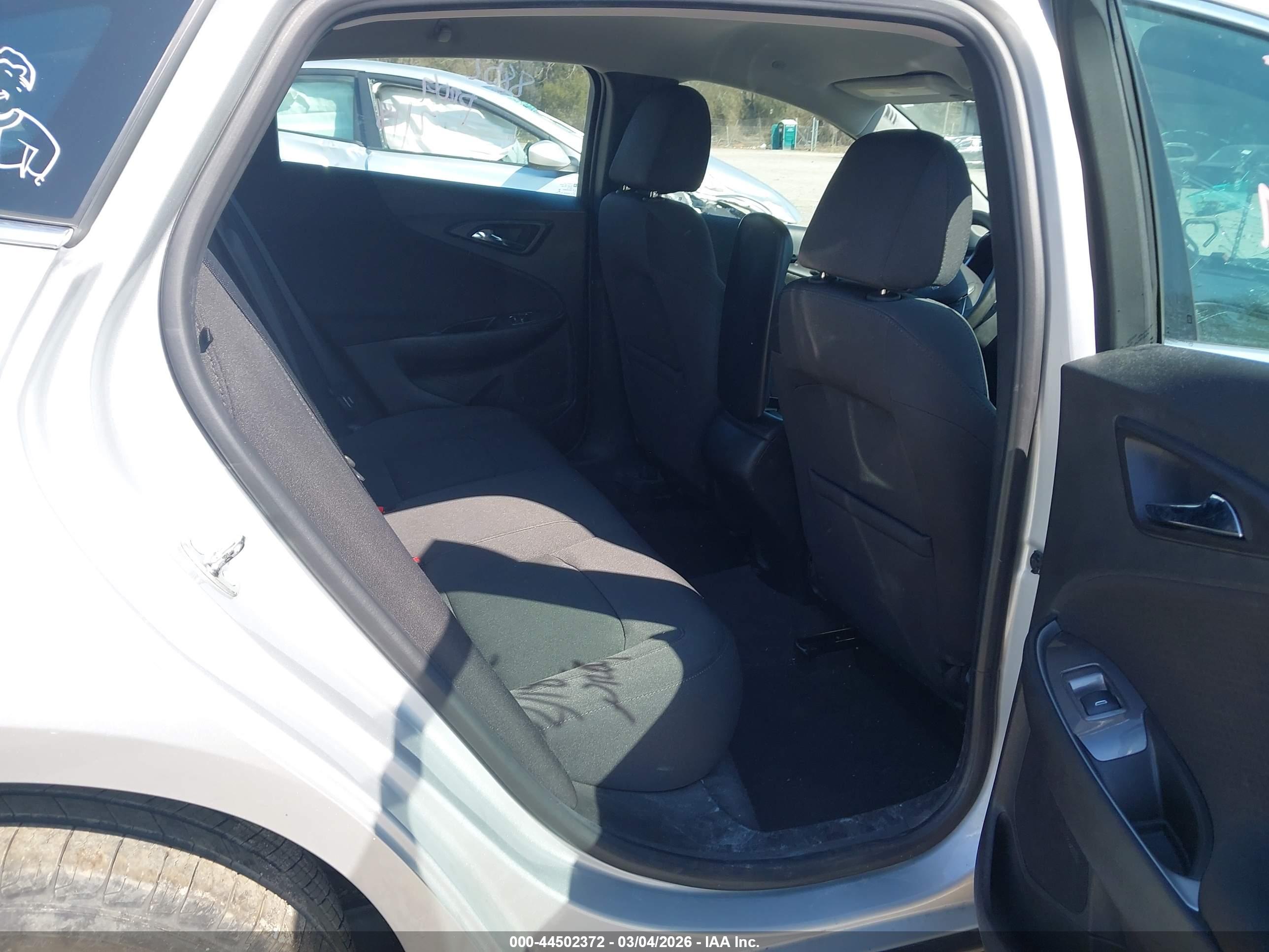 CHEVROLET MALIBU image 8