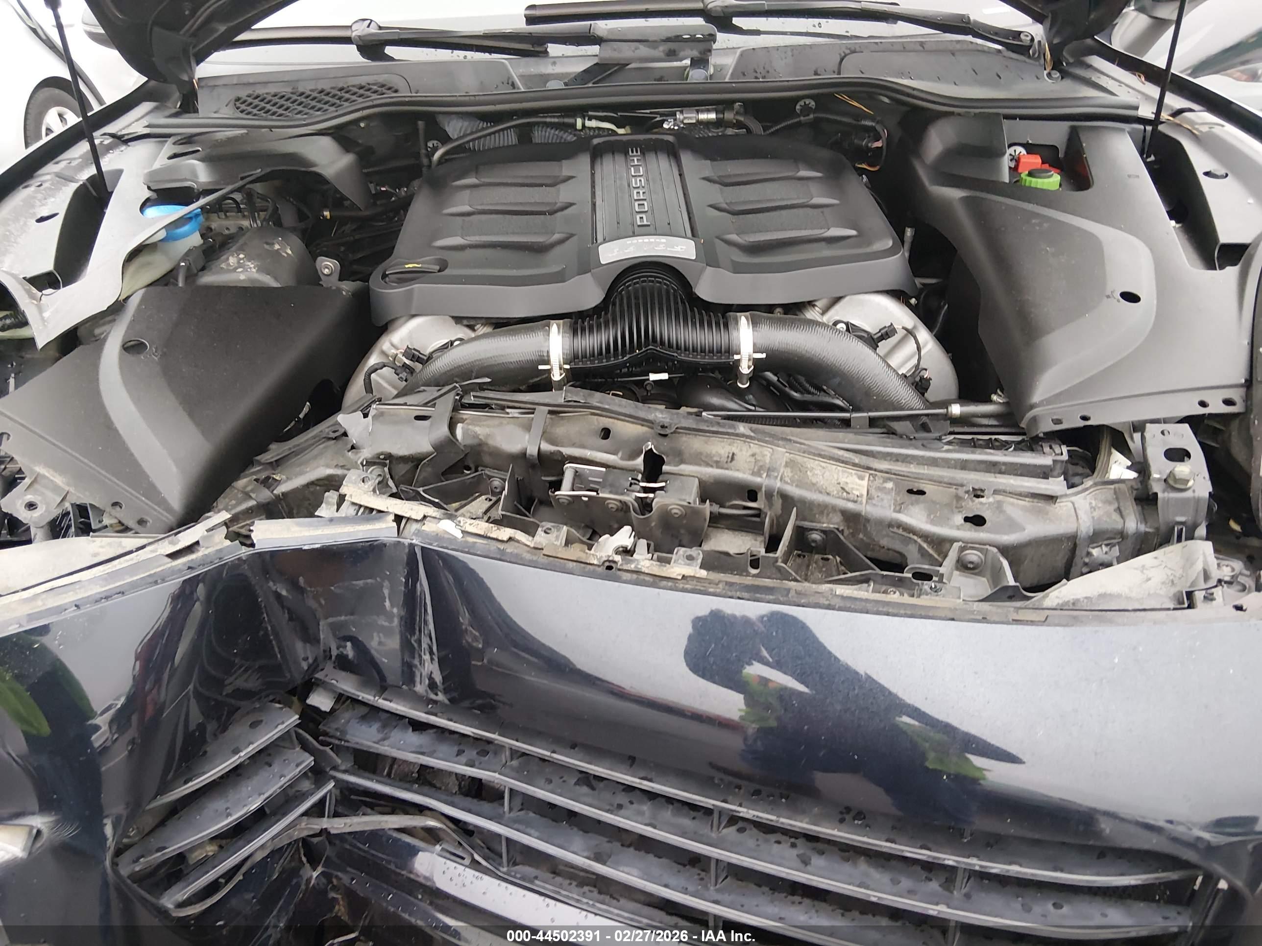 PORSCHE CAYENNE image 10