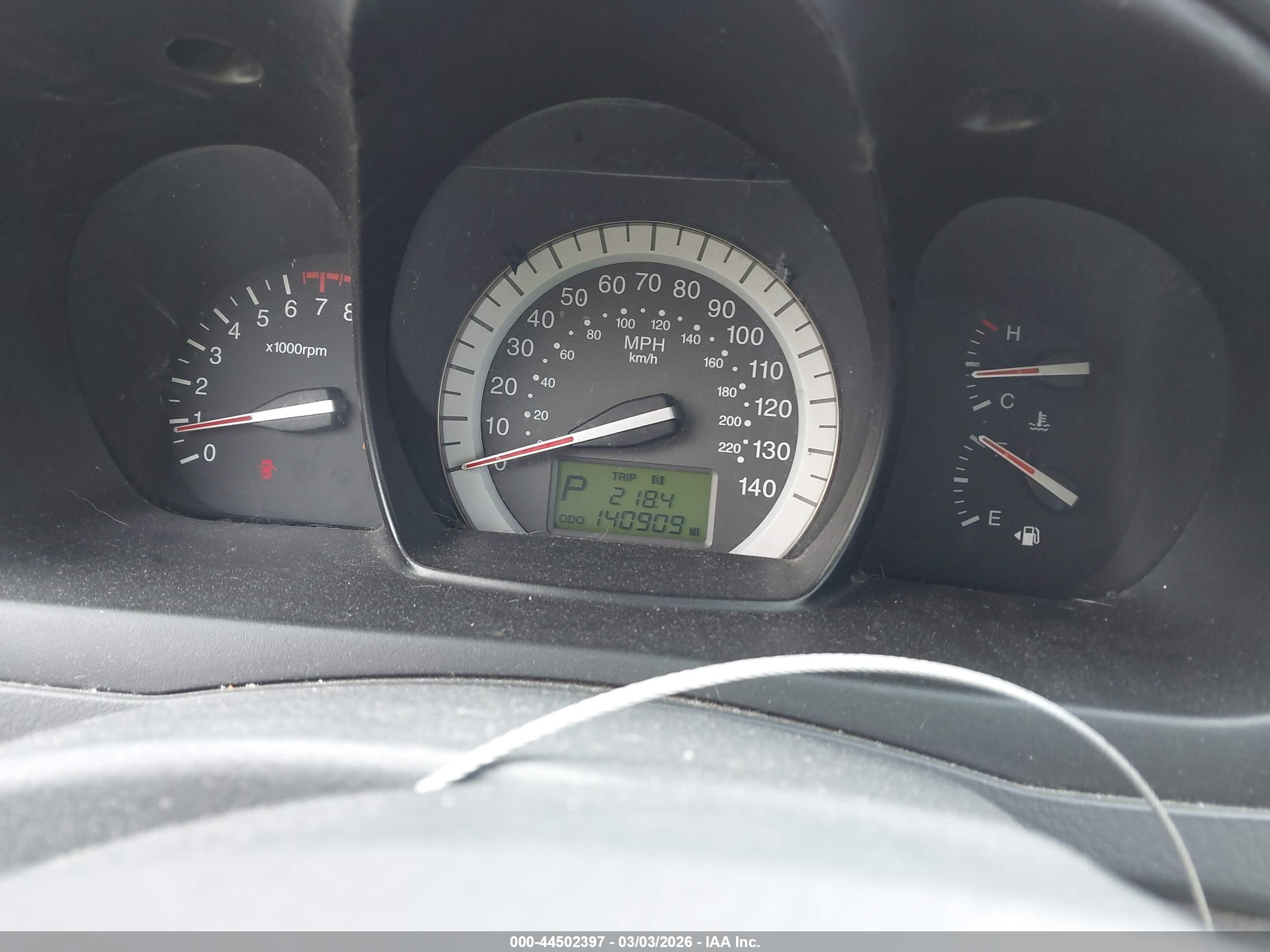 KIA SPECTRA image 7